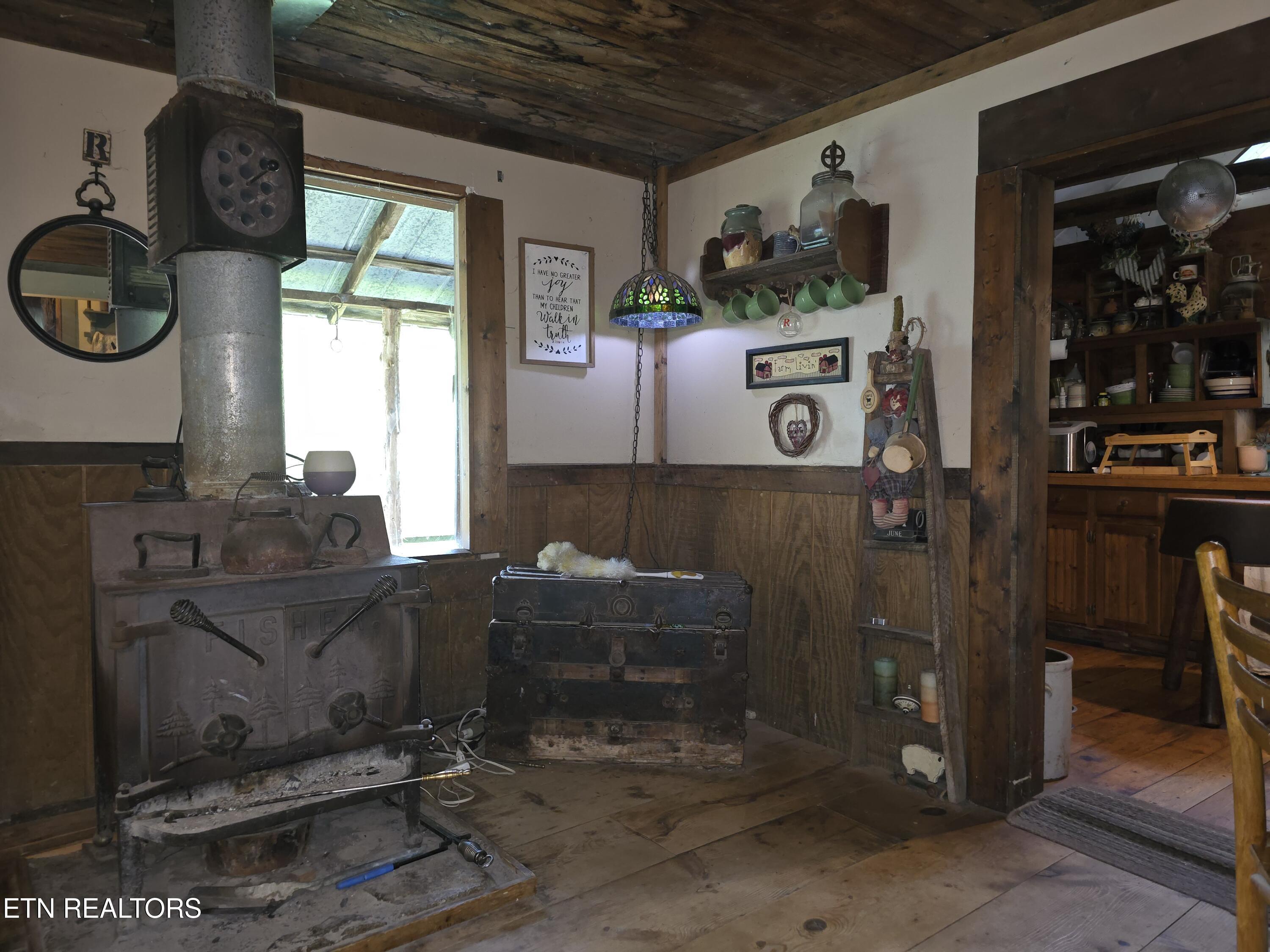170 Parker Road Eidson TN 37731
