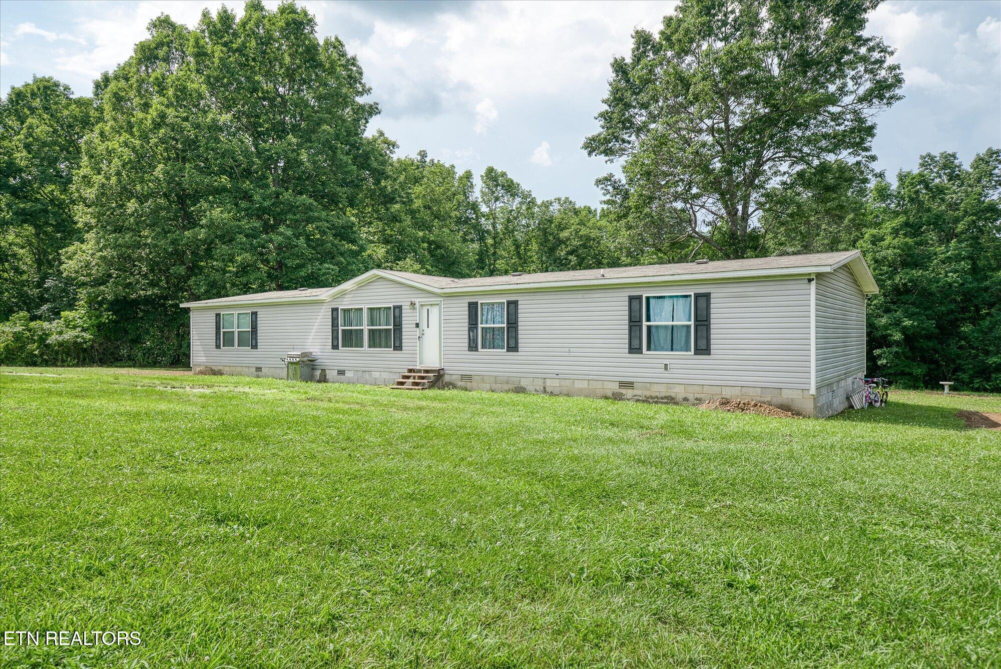 90 Byers Lane Crossville TN 38571