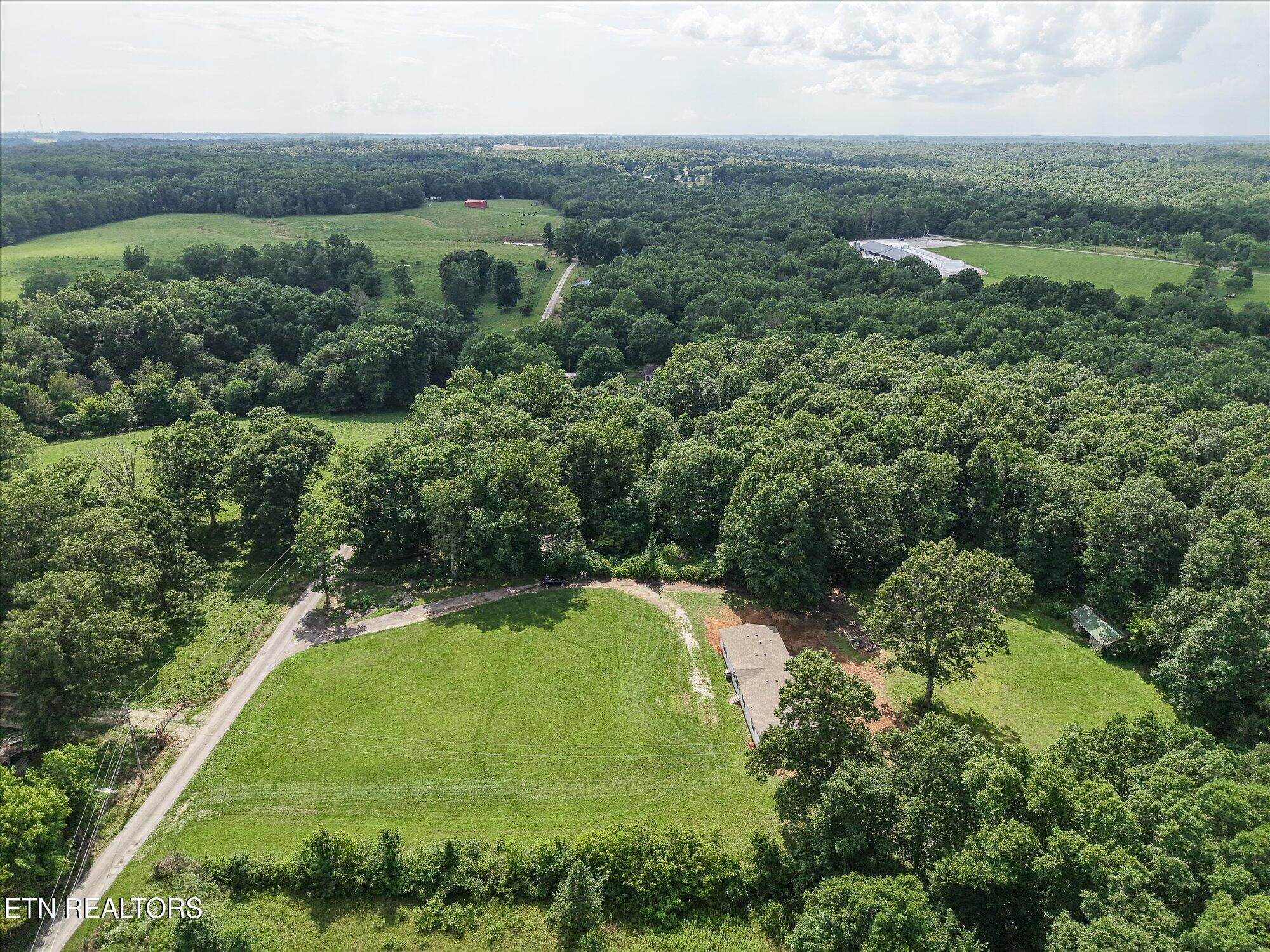 90 Byers Lane Crossville TN 38571