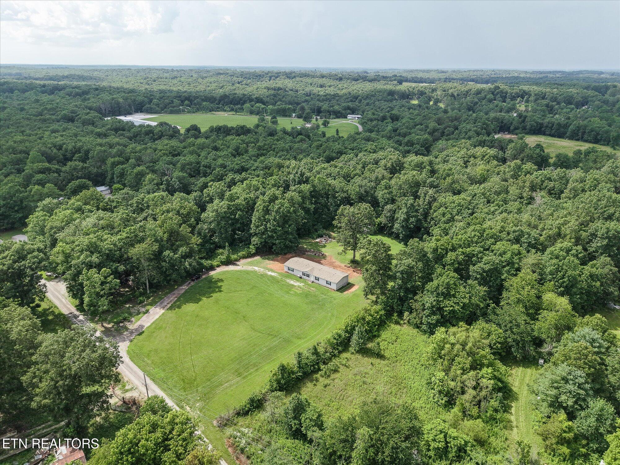 90 Byers Lane Crossville TN 38571