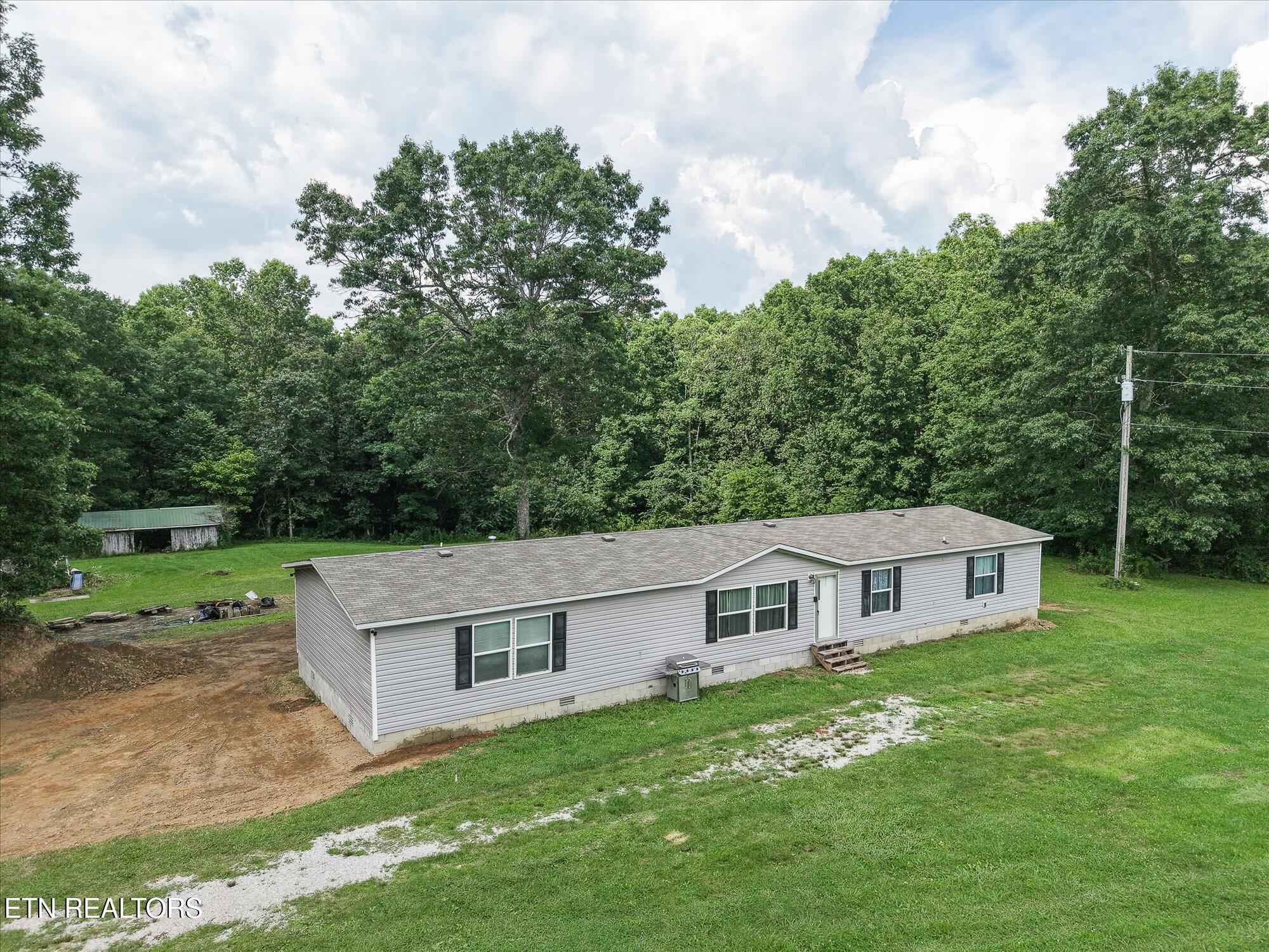 90 Byers Lane Crossville TN 38571