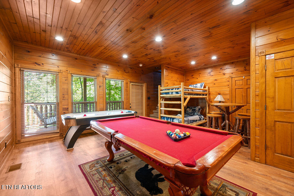 834 Great Smoky Way Gatlinburg TN 37738