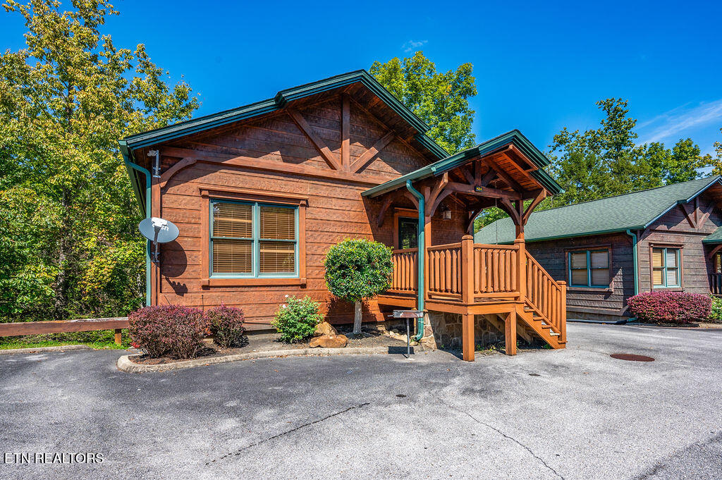834 Great Smoky Way Gatlinburg TN 37738