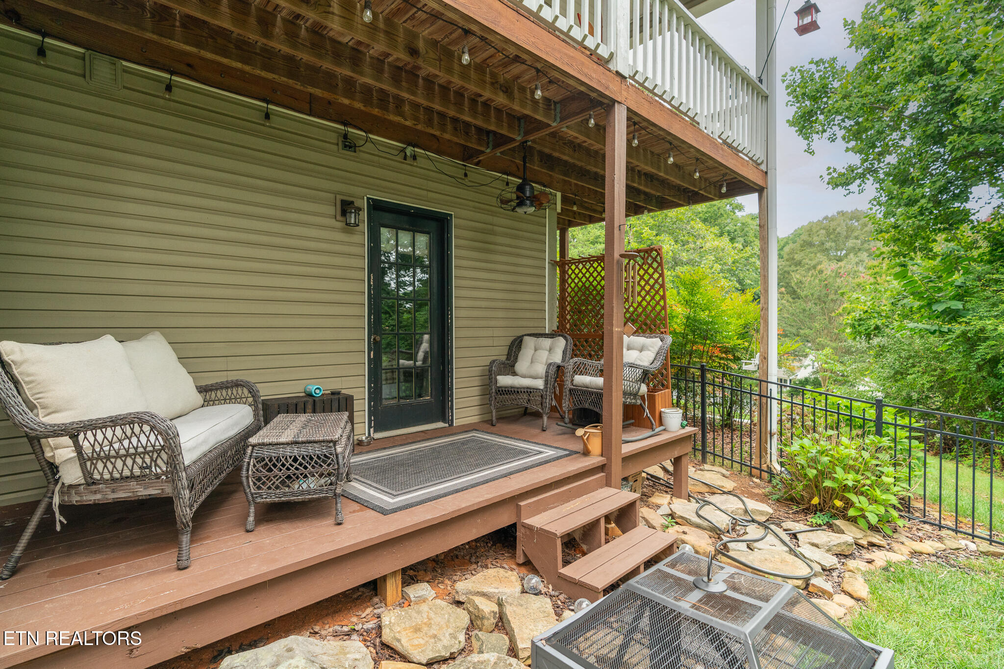 218 Seminole Circle Loudon TN 37774