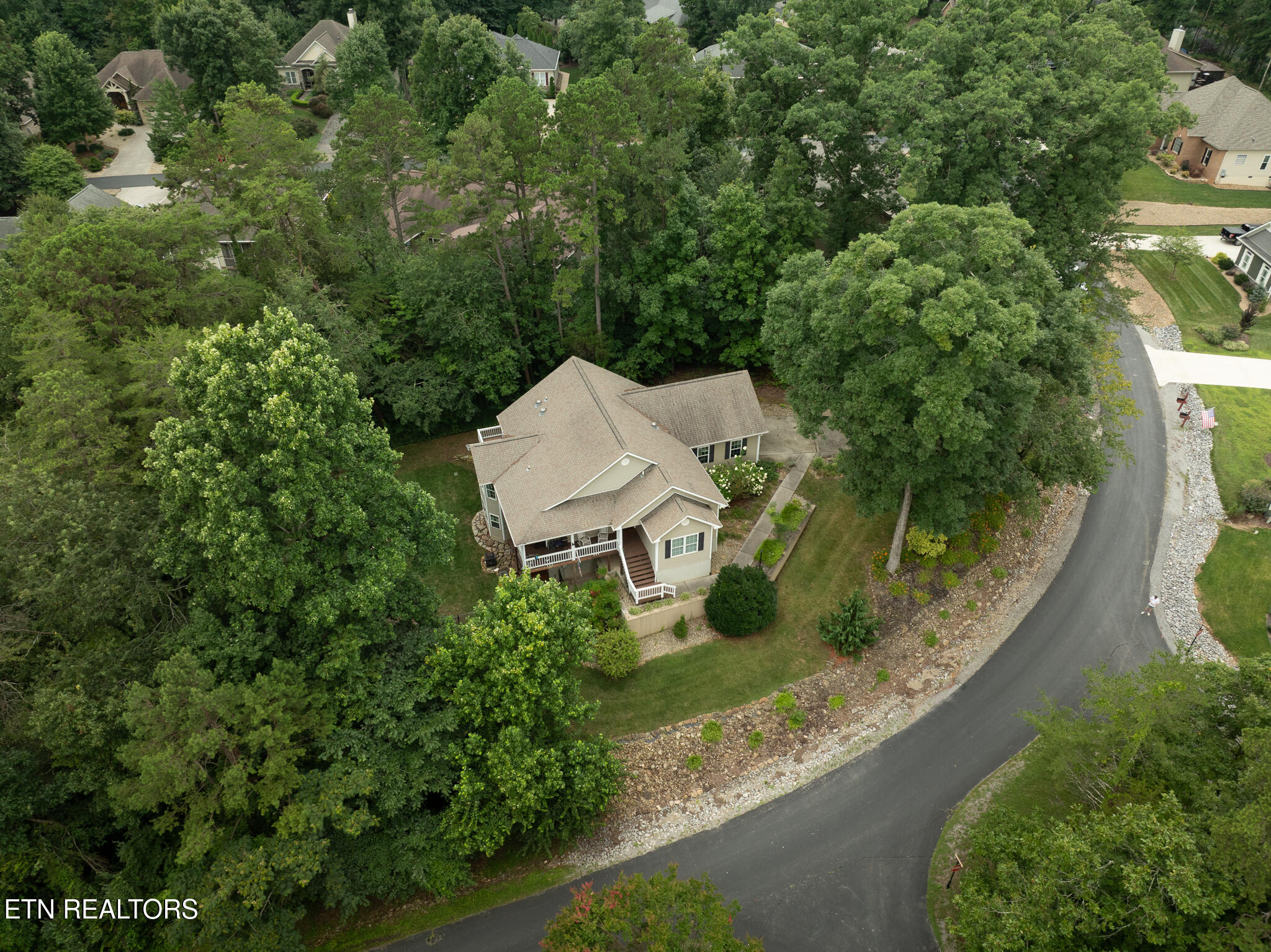 218 Seminole Circle Loudon TN 37774