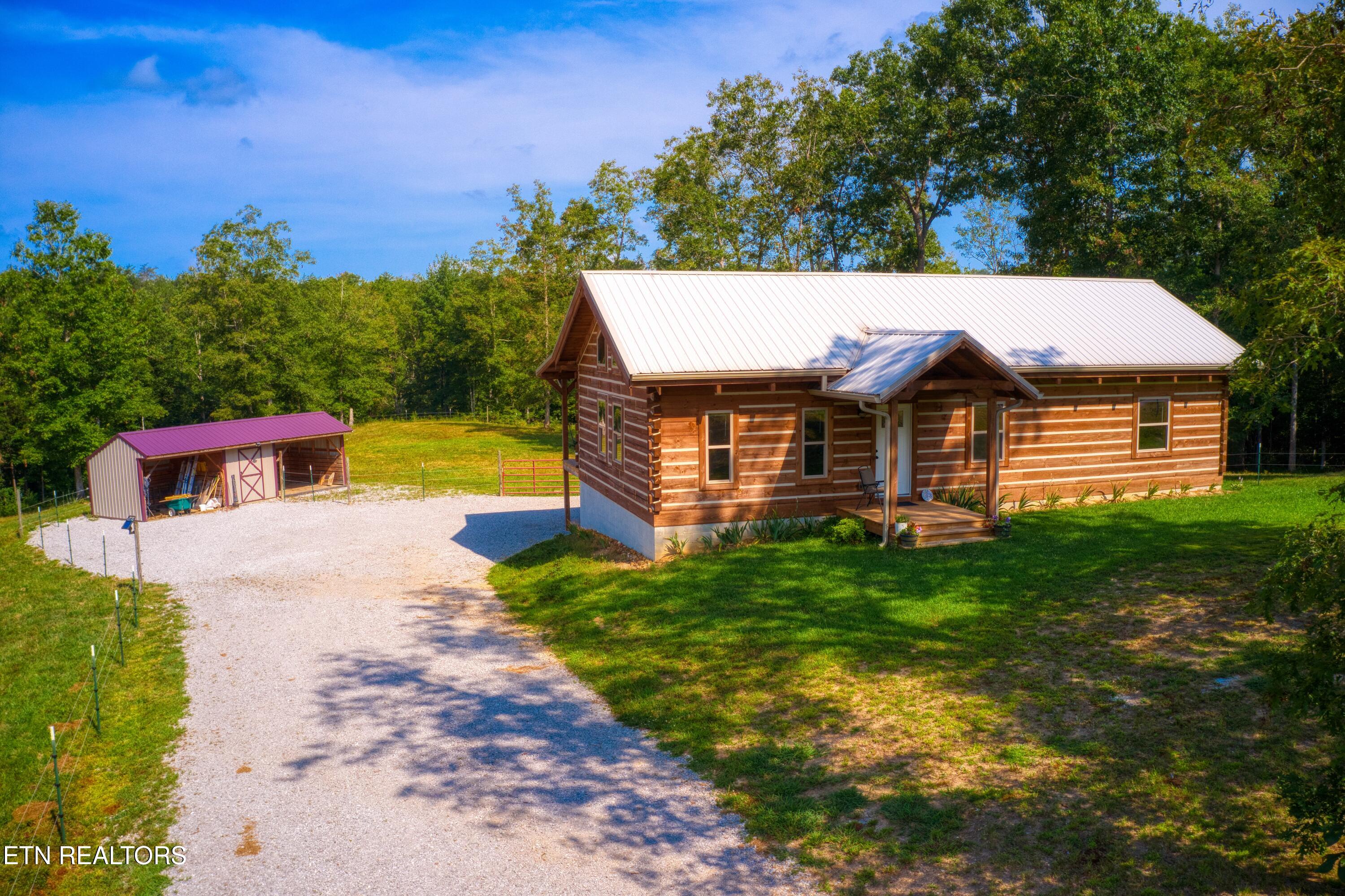 740 Rockview Road Jamestown TN 38556