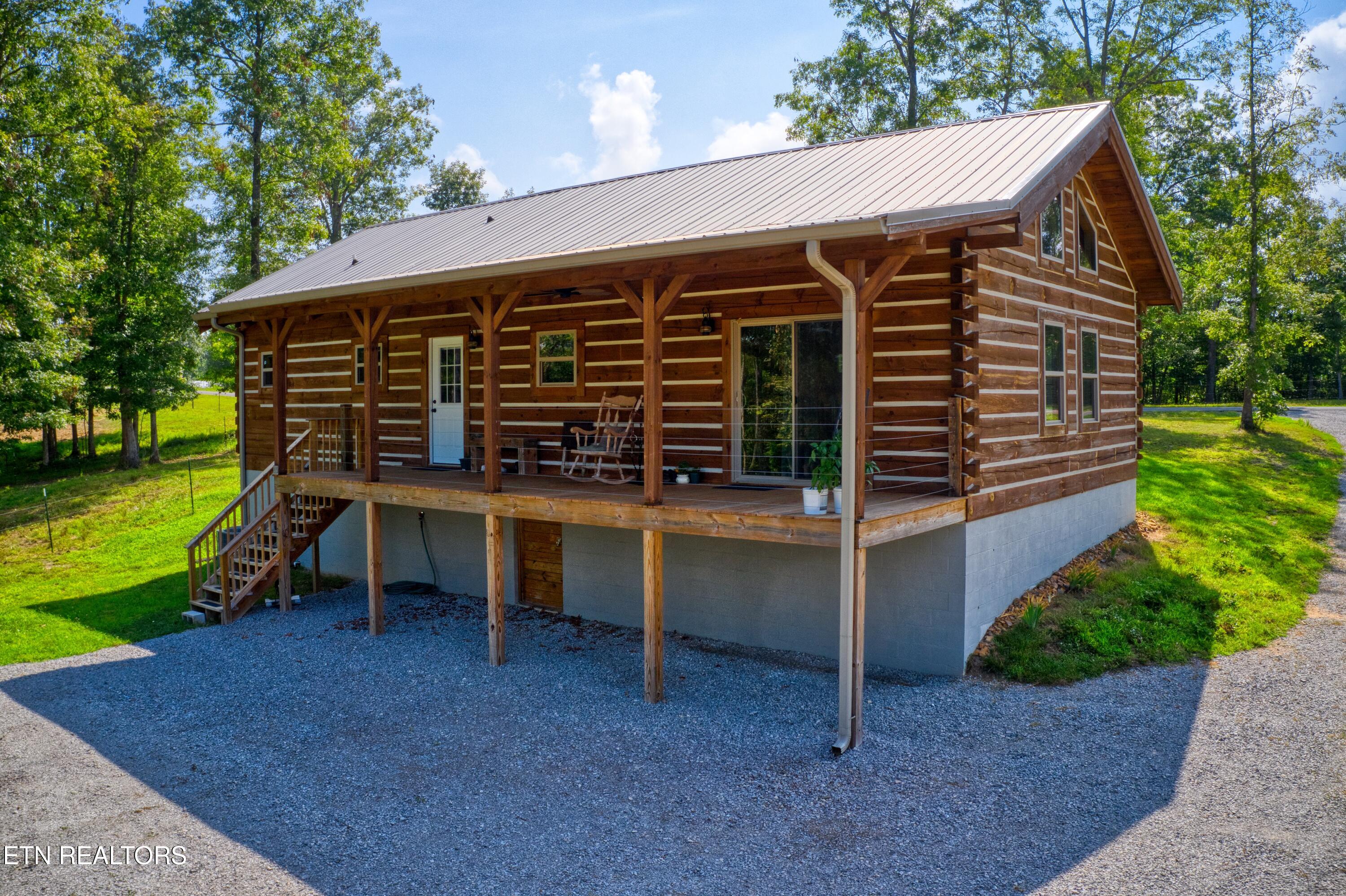 740 Rockview Road Jamestown TN 38556