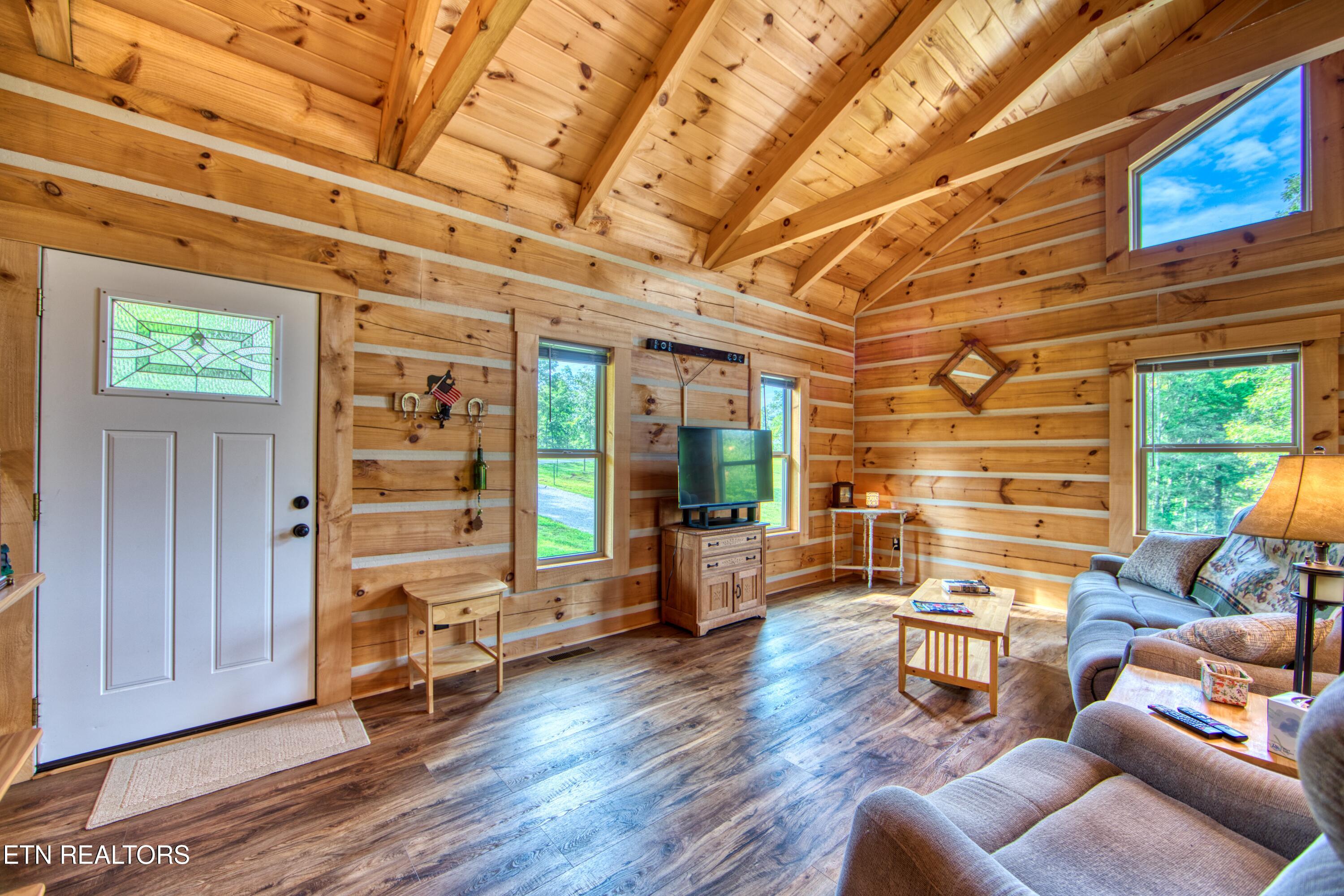 740 Rockview Road Jamestown TN 38556