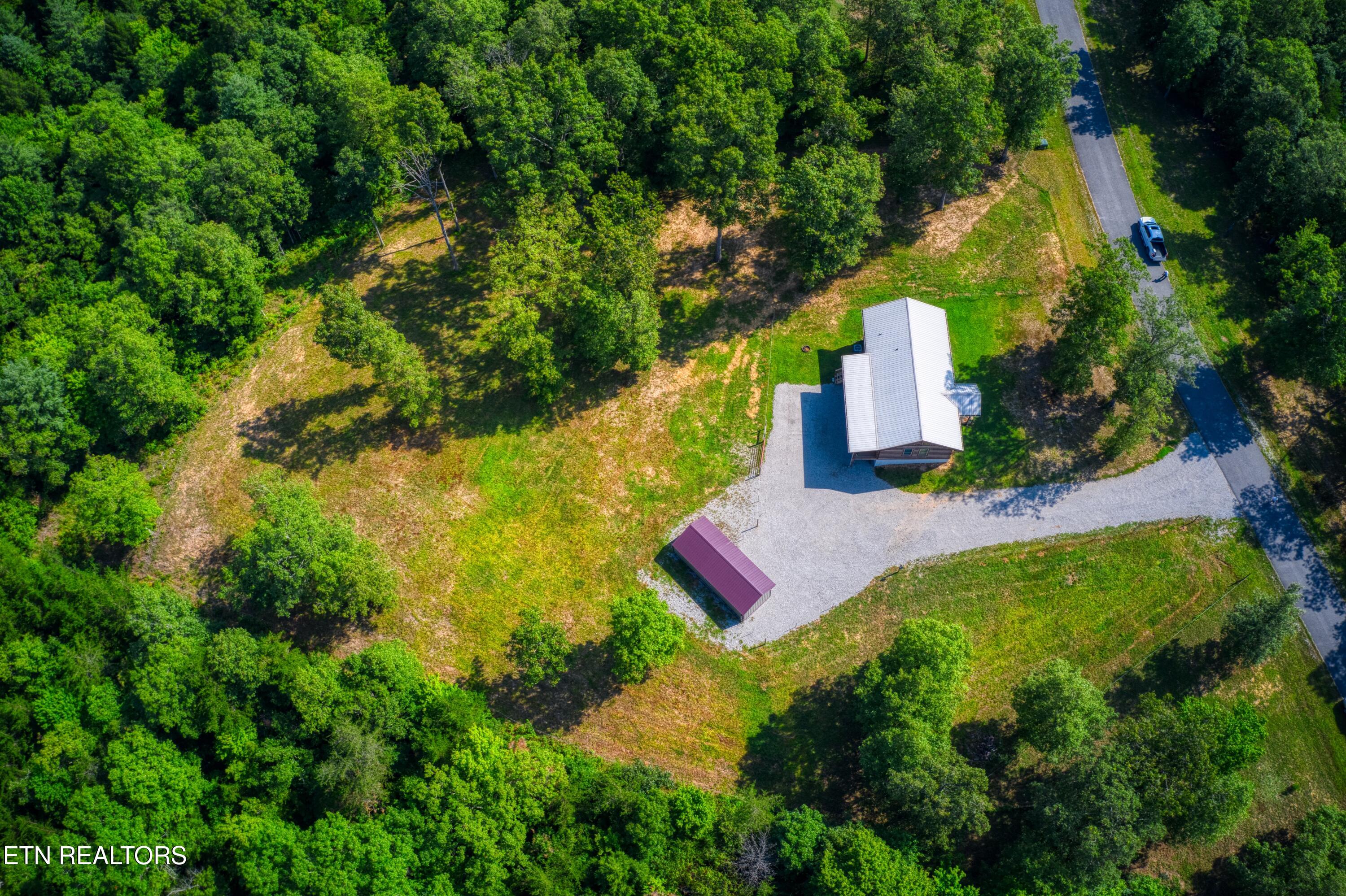 740 Rockview Road Jamestown TN 38556