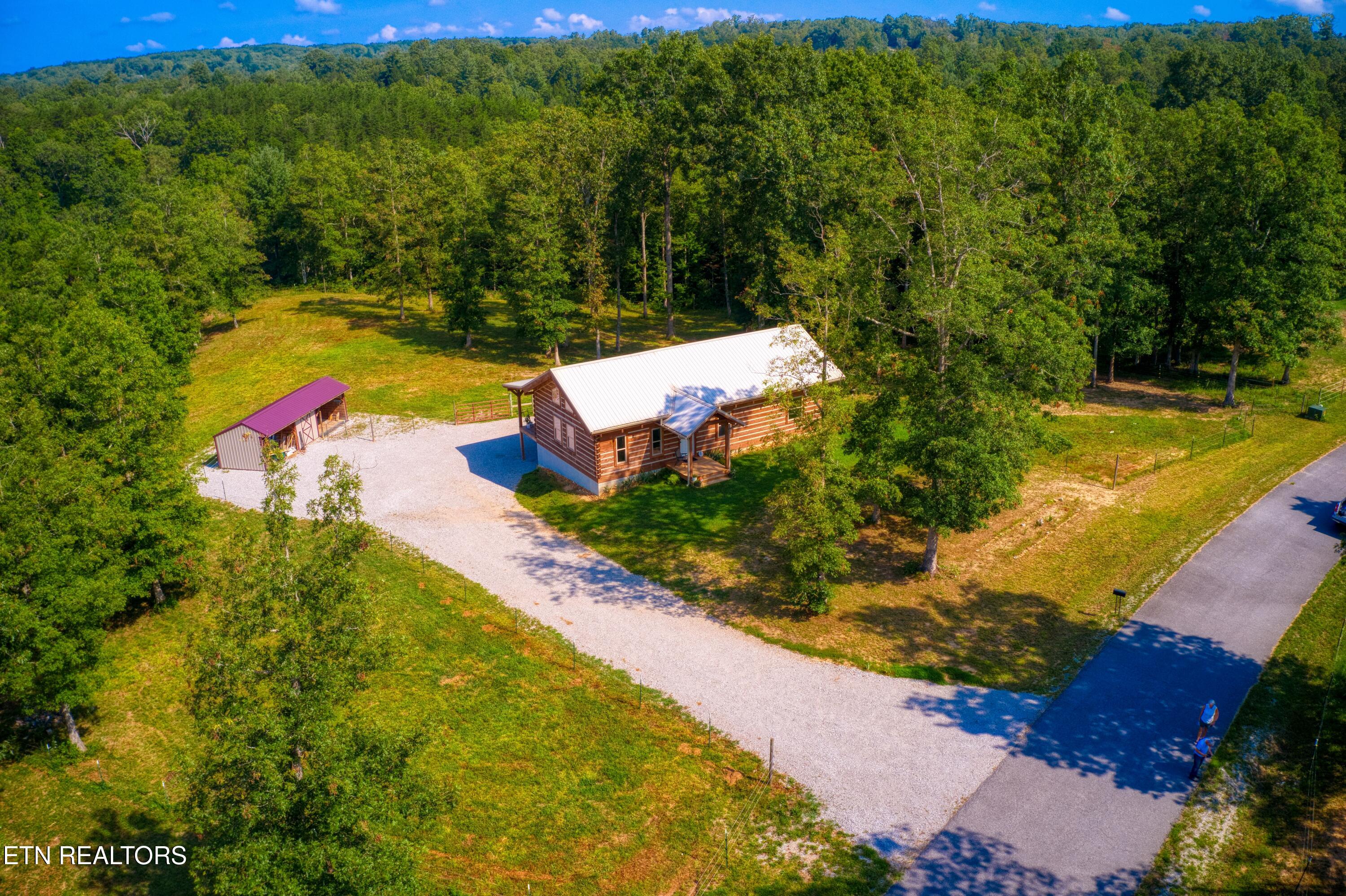740 Rockview Road Jamestown TN 38556