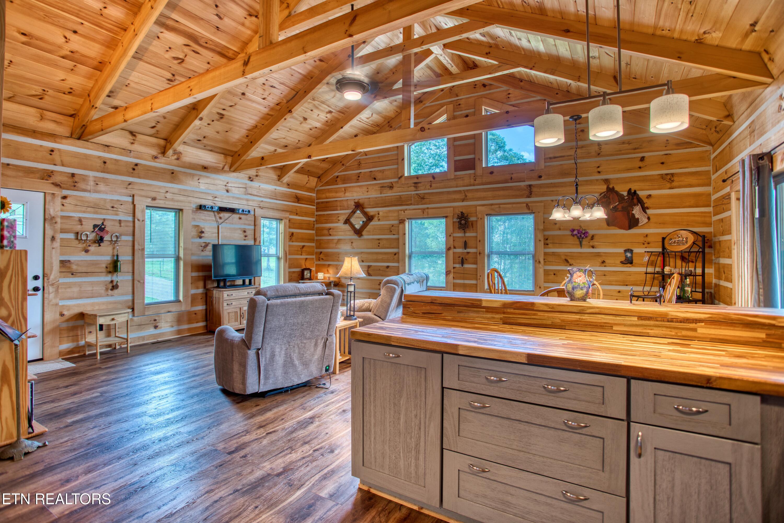 740 Rockview Road Jamestown TN 38556