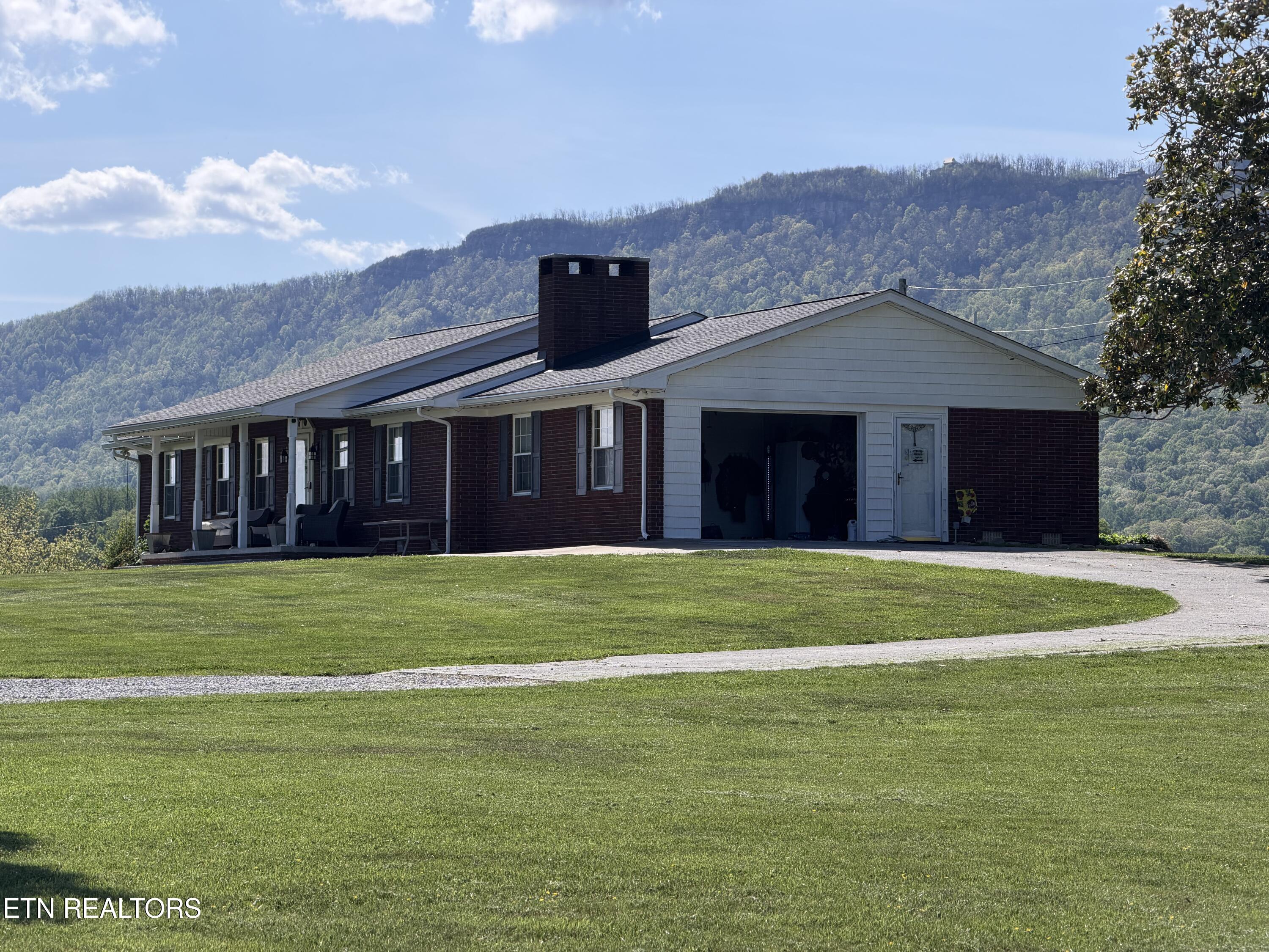 149 Woodson Lane Lafollette TN 37766