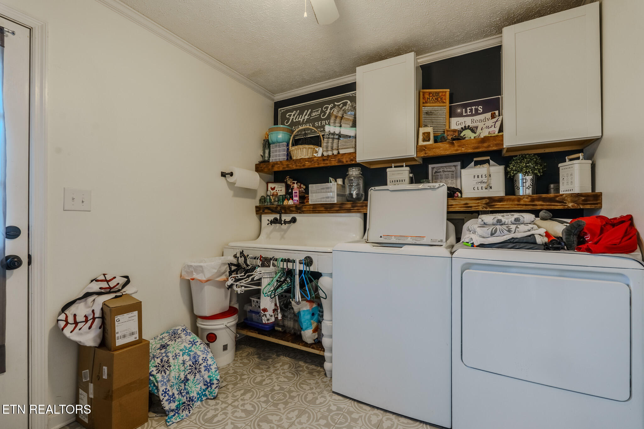 149 Woodson Lane Lafollette TN 37766