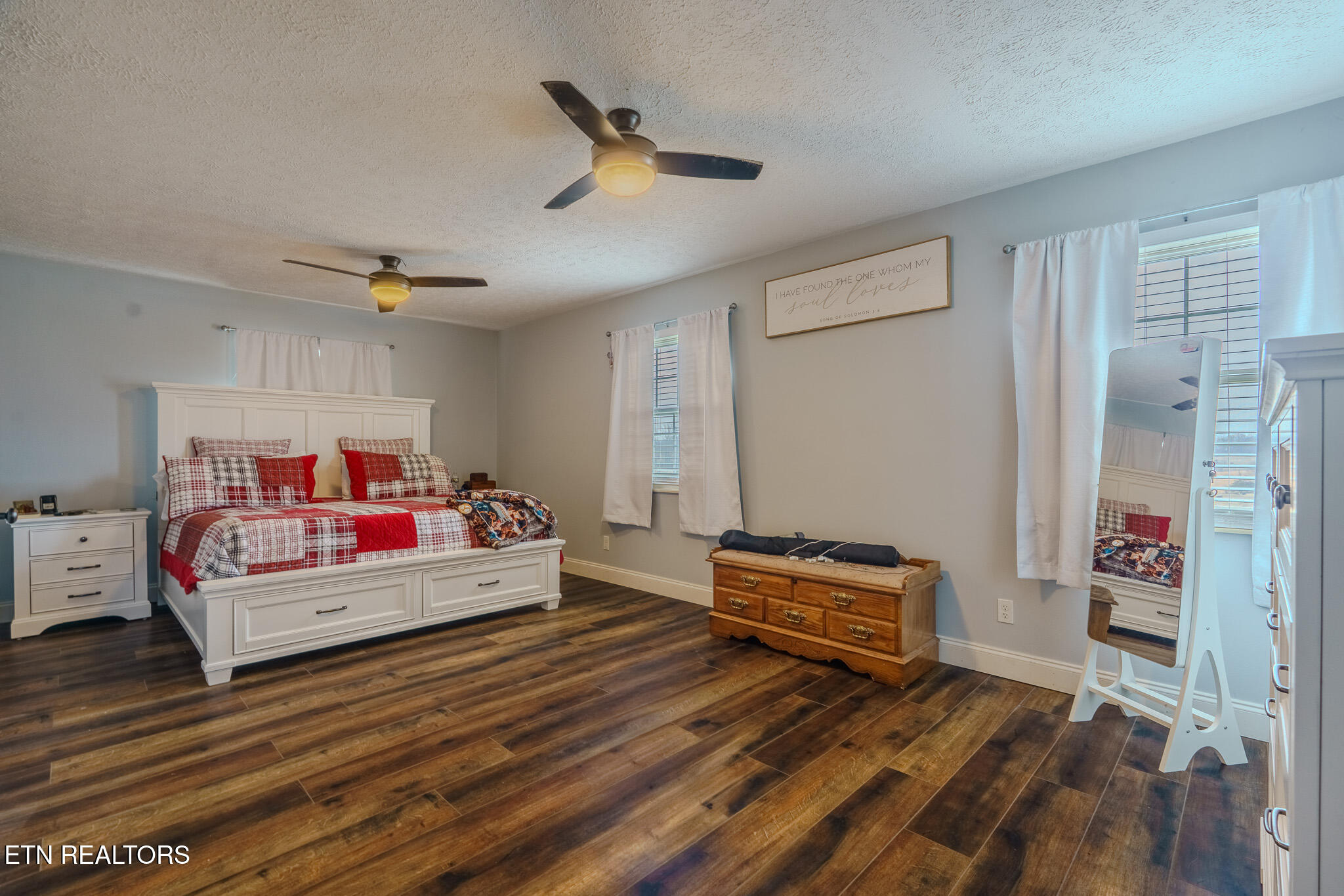149 Woodson Lane Lafollette TN 37766
