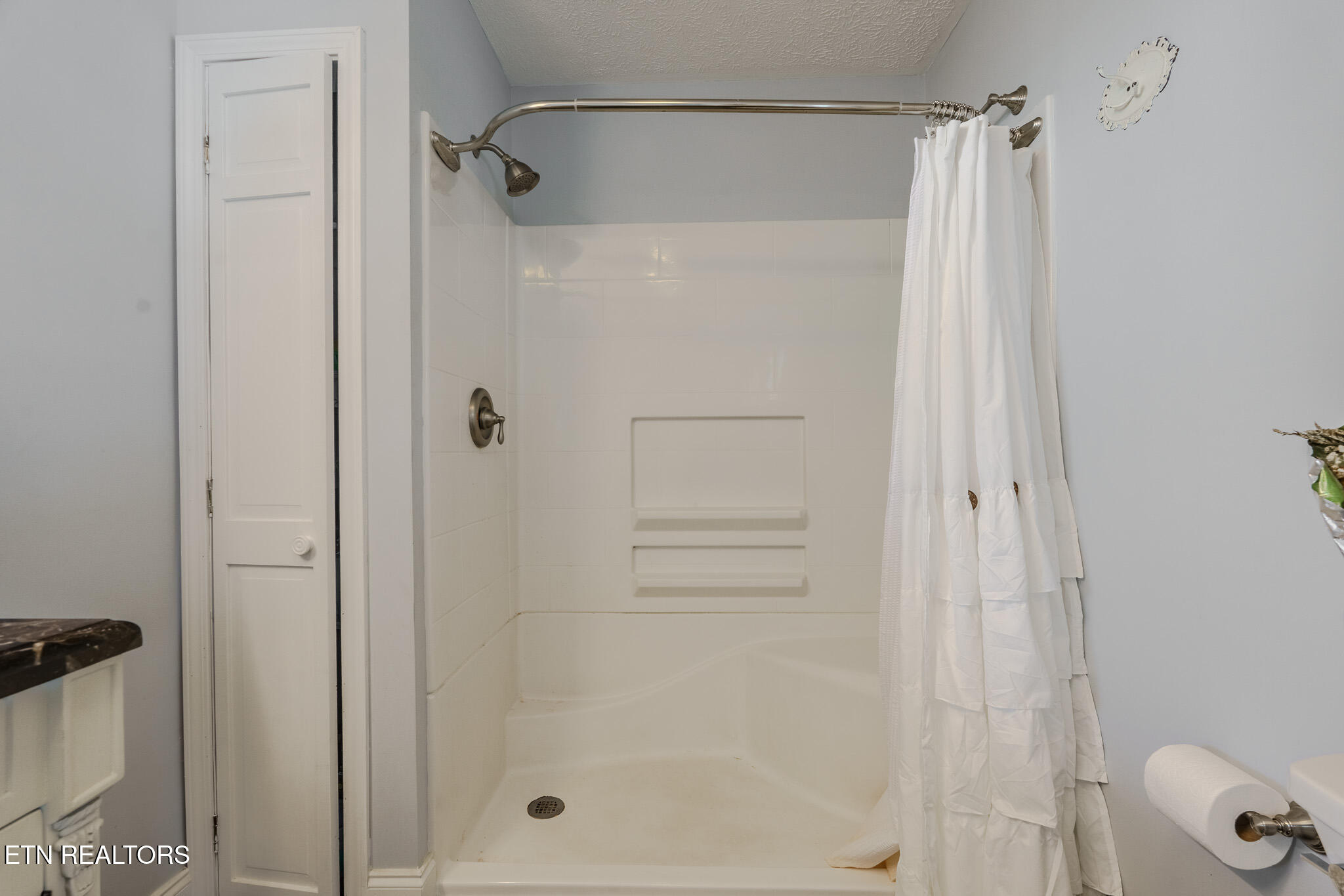 149 Woodson Lane Lafollette TN 37766