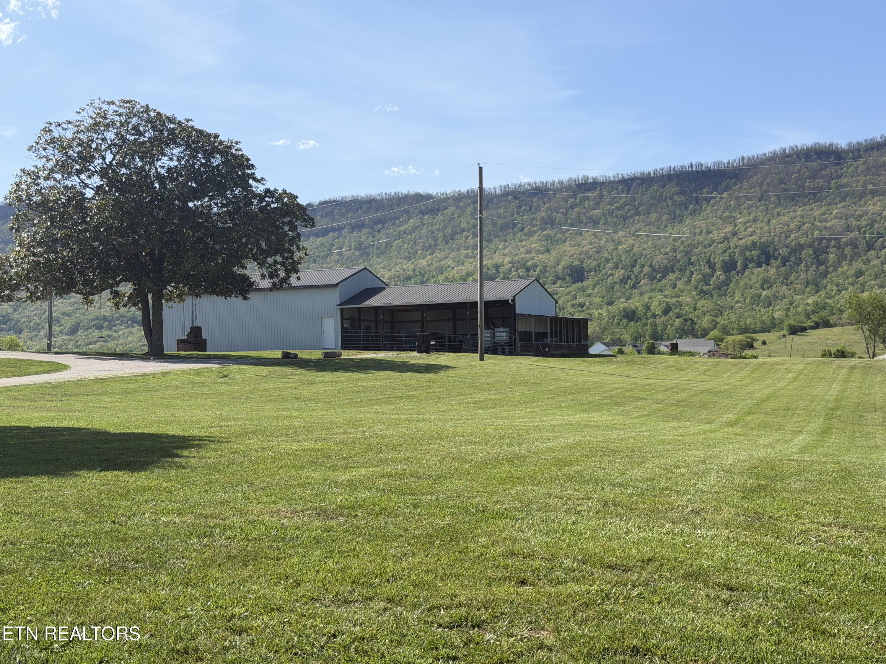 149 Woodson Lane Lafollette TN 37766