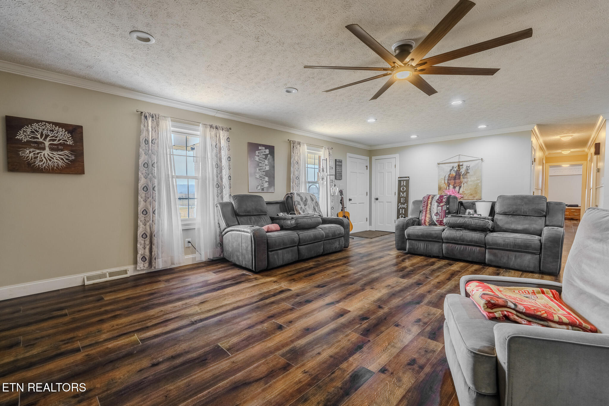 149 Woodson Lane Lafollette TN 37766