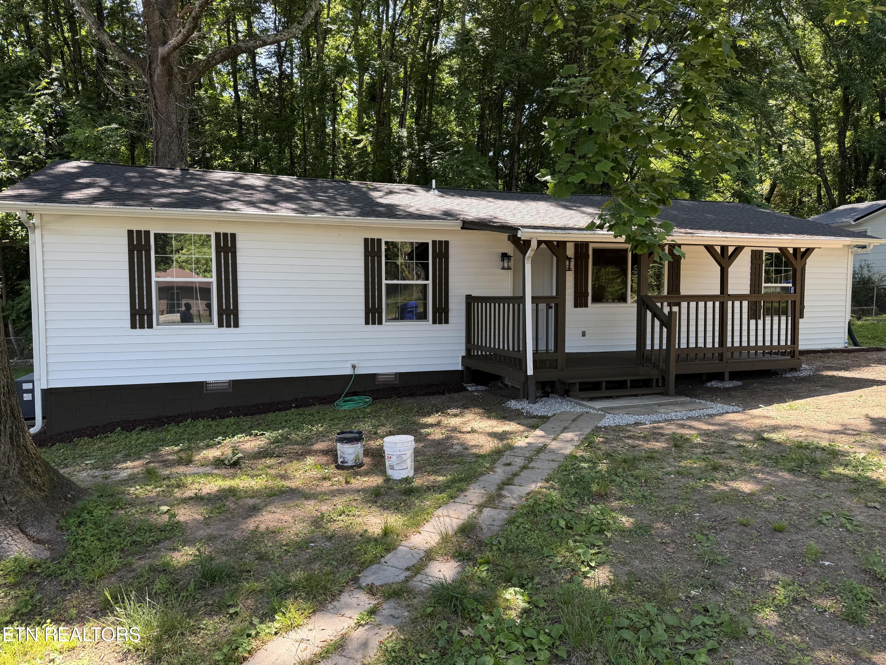 772 Clymersville Road Rockwood TN 37854