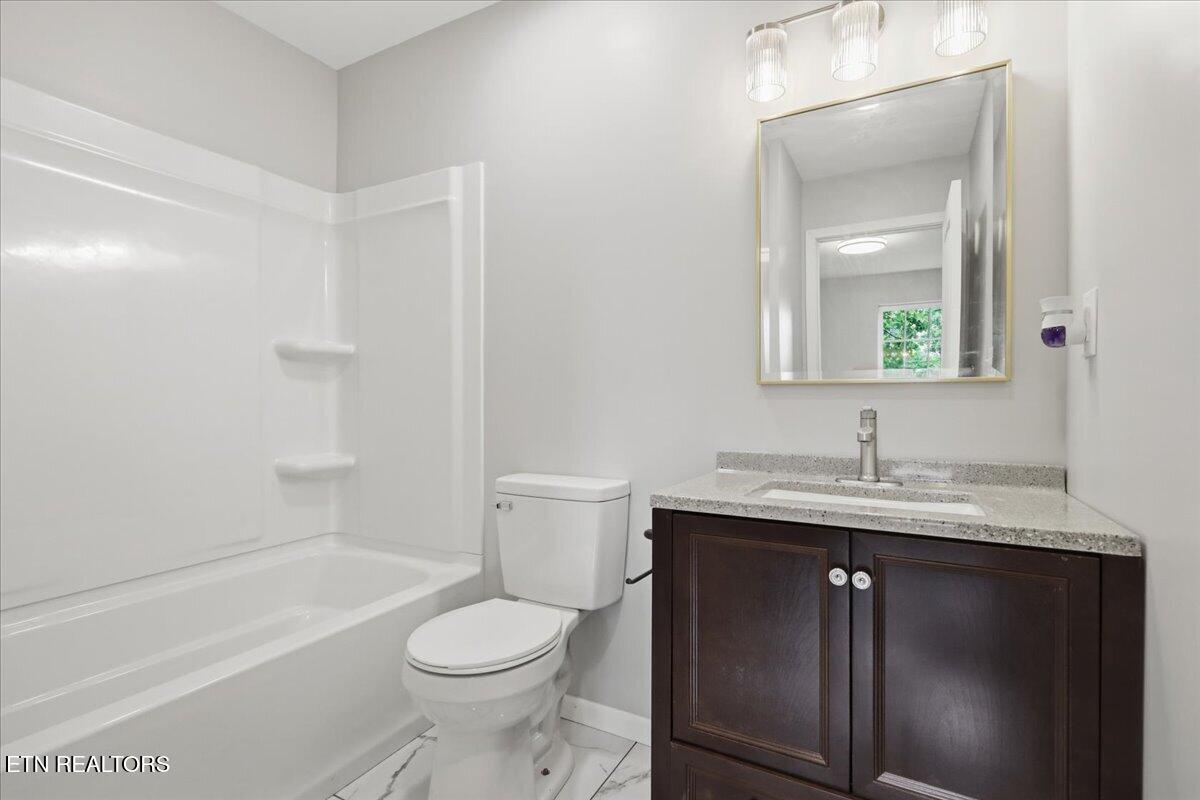772 Clymersville Road Rockwood TN 37854