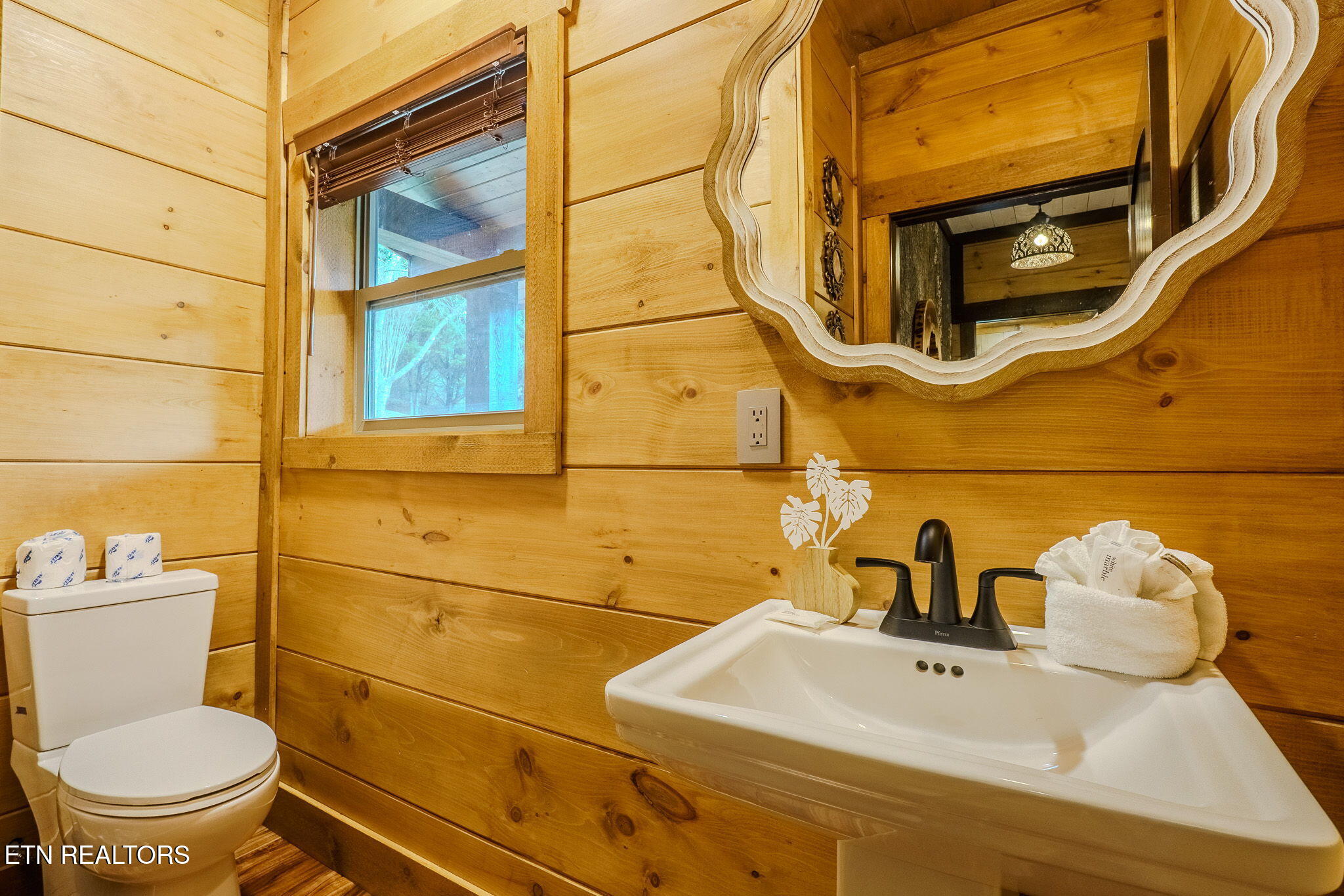 615 Rainbow Road Sevierville TN 37862