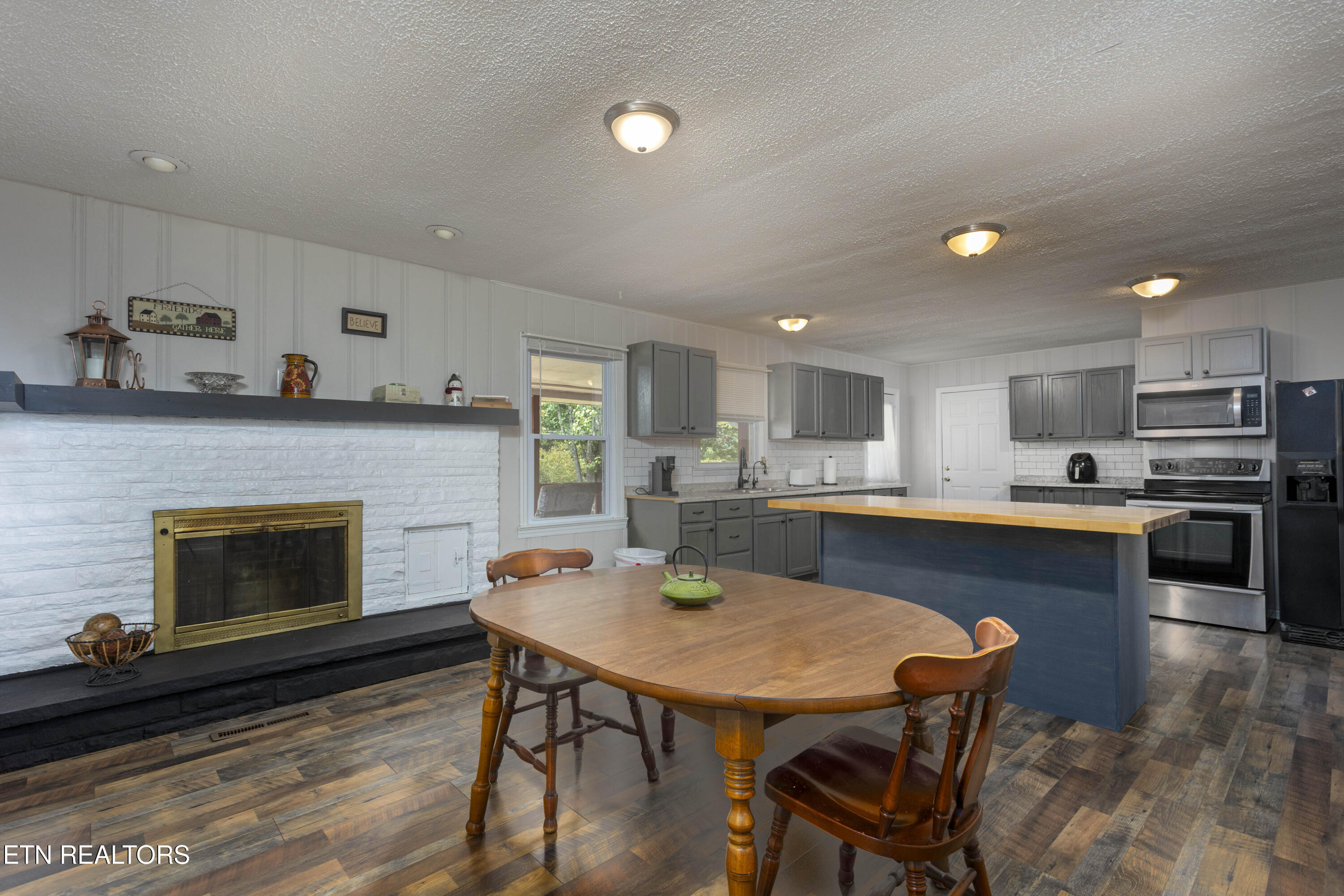161 S Hillcrest Drive Spring City TN 37381