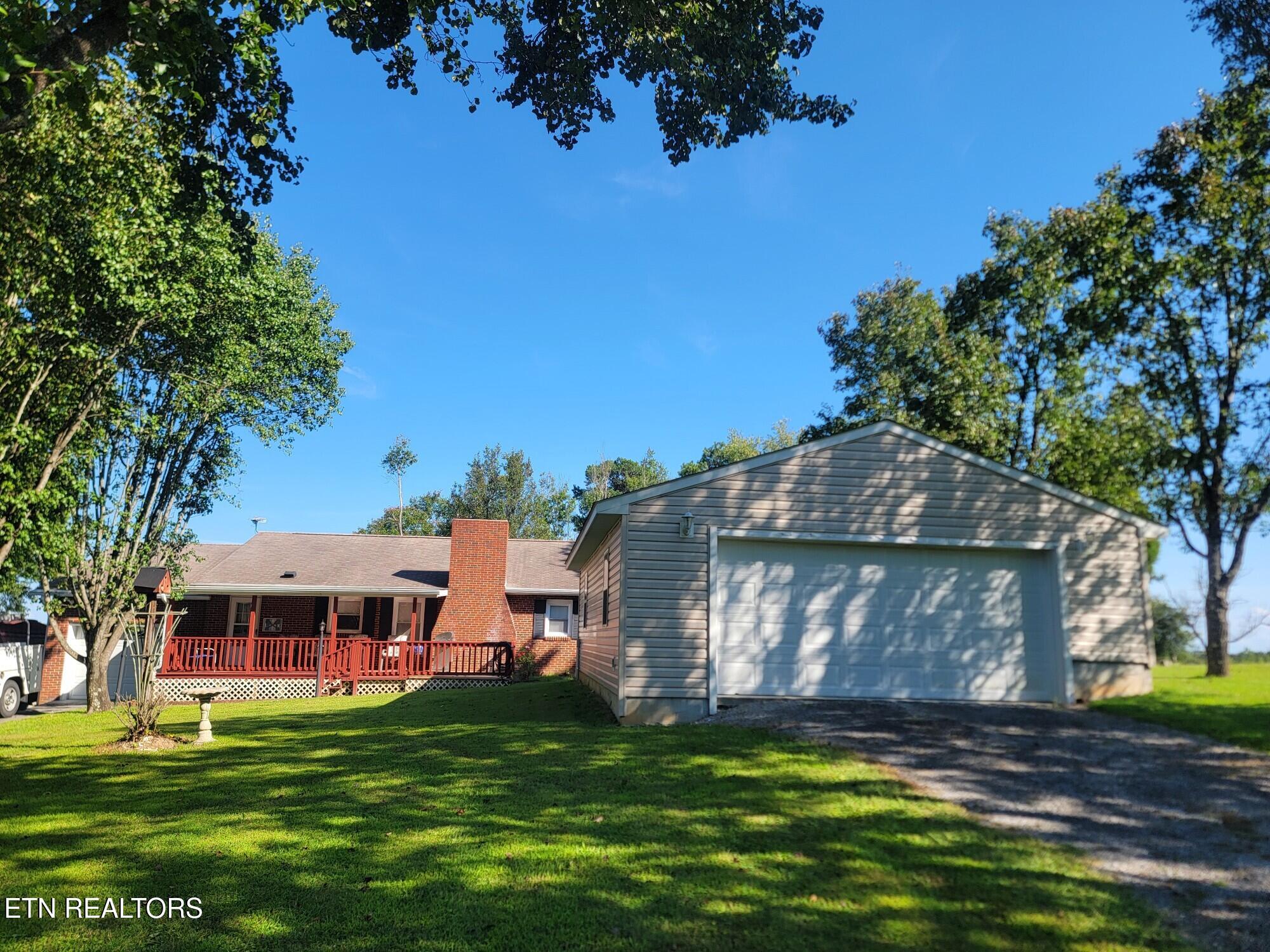 161 S Hillcrest Drive Spring City TN 37381