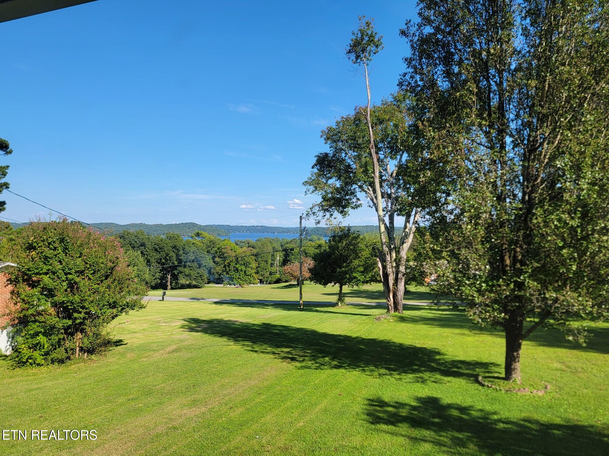 161 S Hillcrest Drive Spring City TN 37381