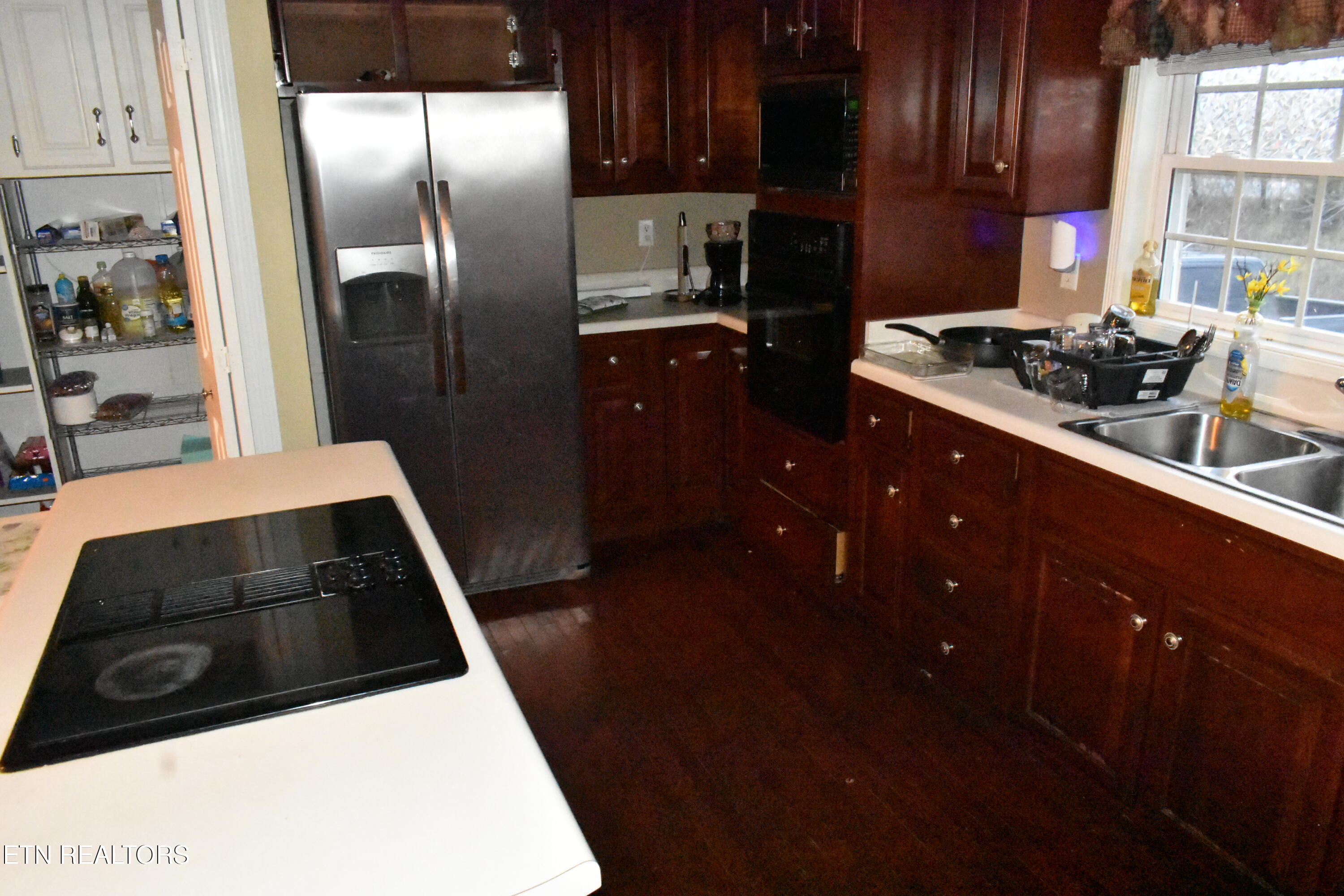 283 Hunley Road Speedwell TN 37870