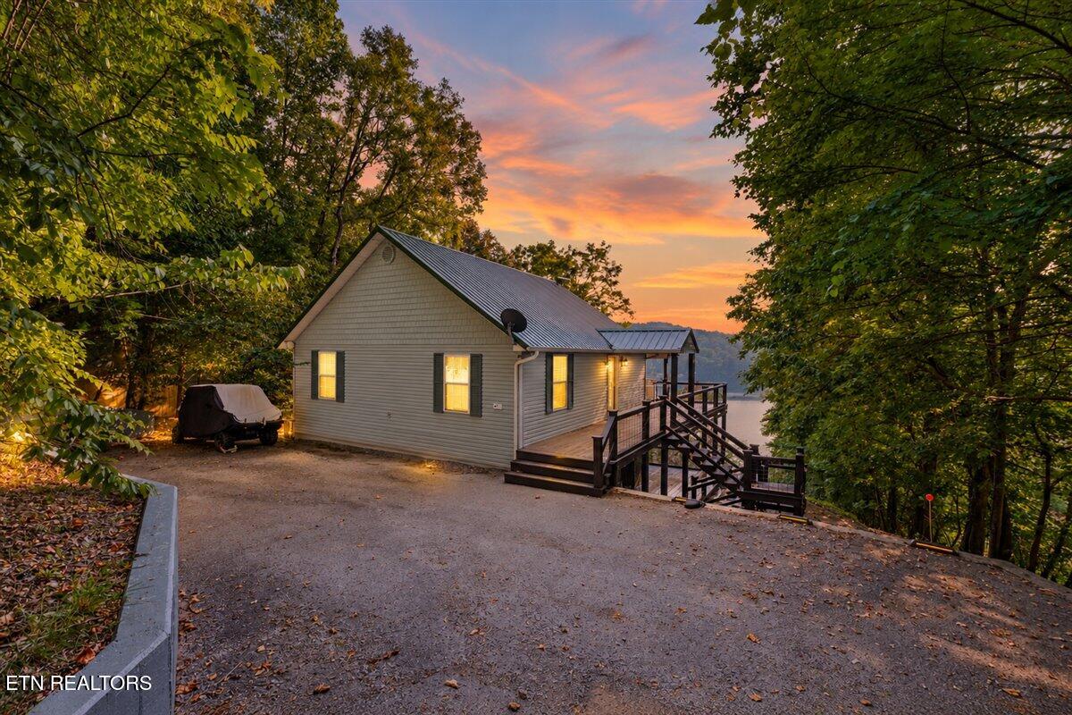 762 Hiwassee Drive Jacksboro TN 37757