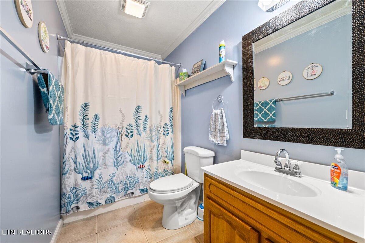 762 Hiwassee Drive Jacksboro TN 37757