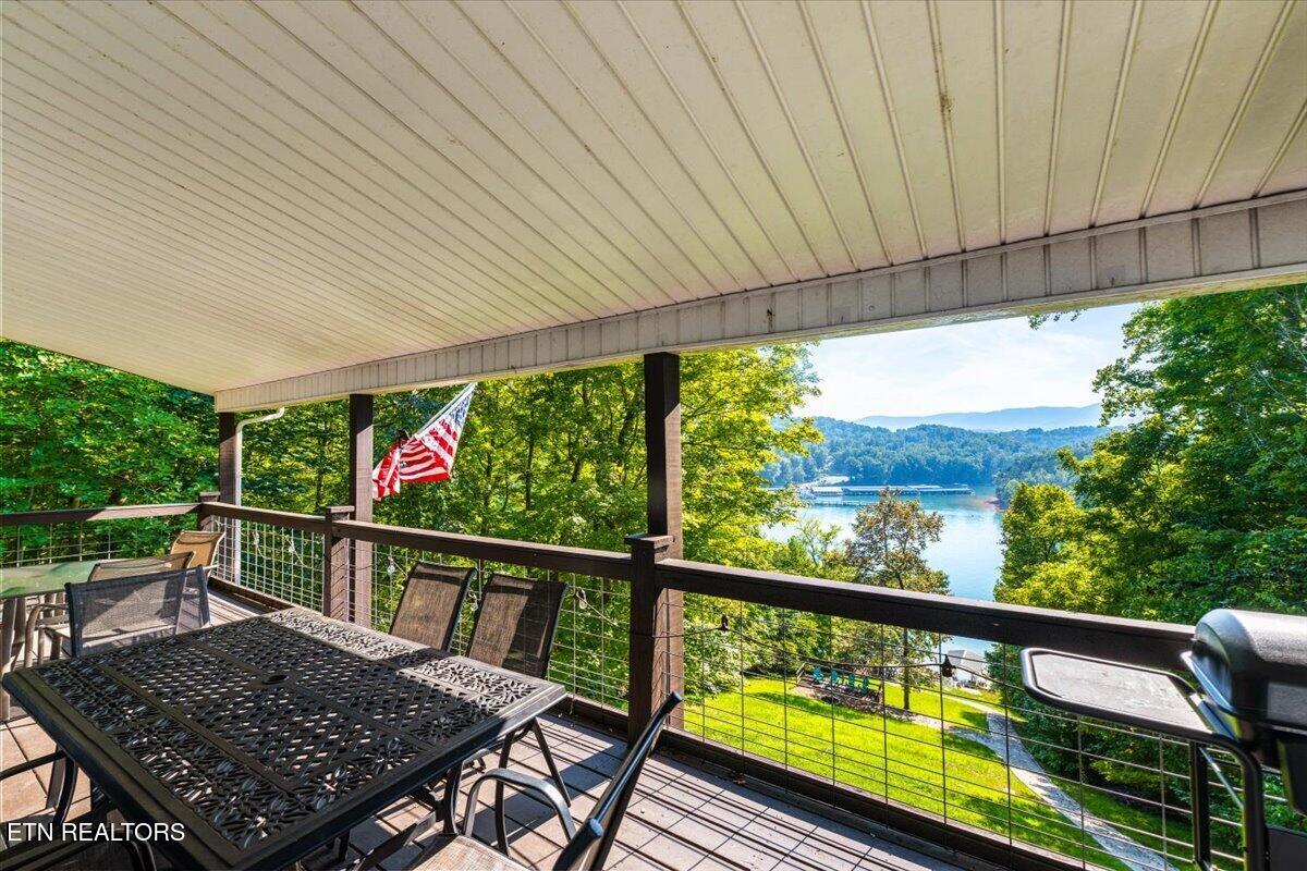 762 Hiwassee Drive Jacksboro TN 37757