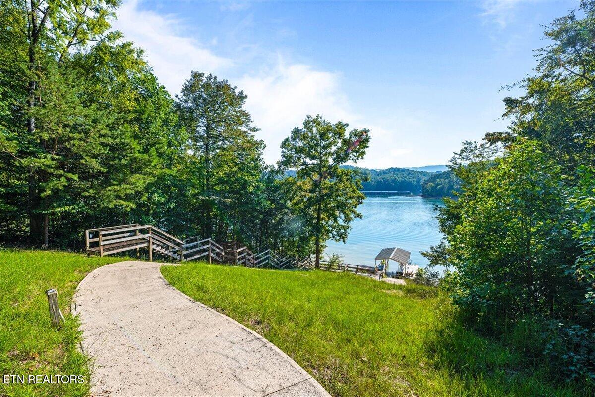 762 Hiwassee Drive Jacksboro TN 37757