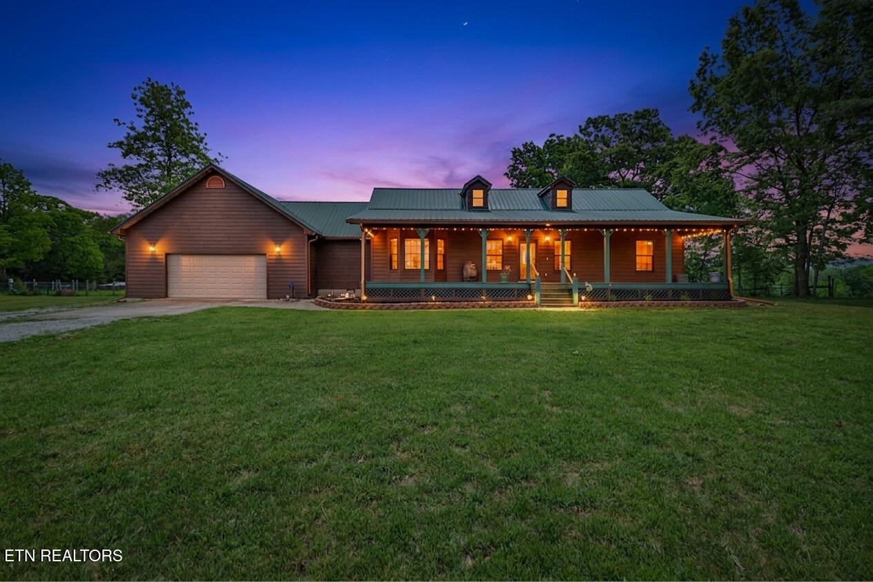 8429 S Highway 127 Crossville TN 38572