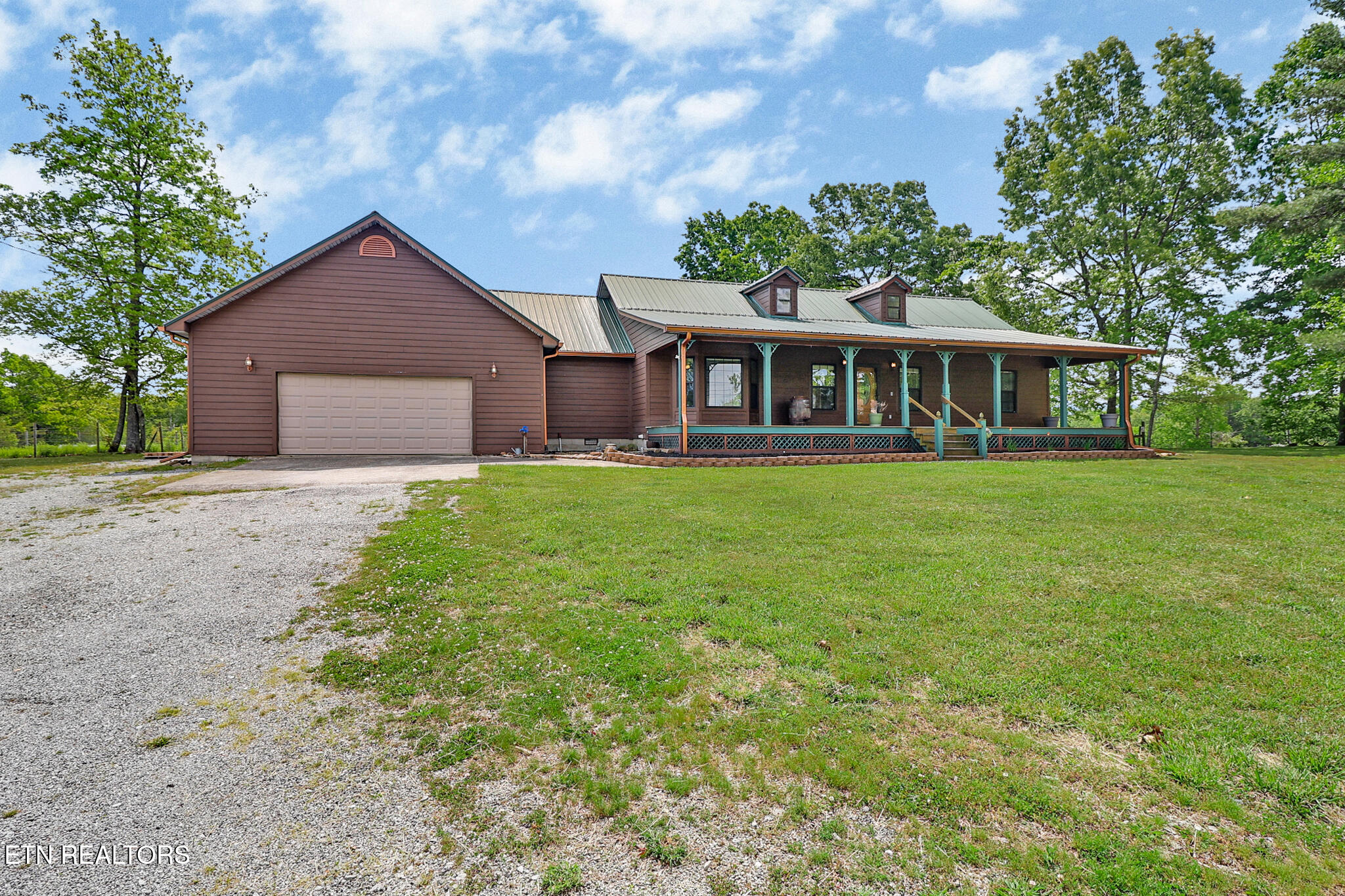 8429 S Highway 127 Crossville TN 38572