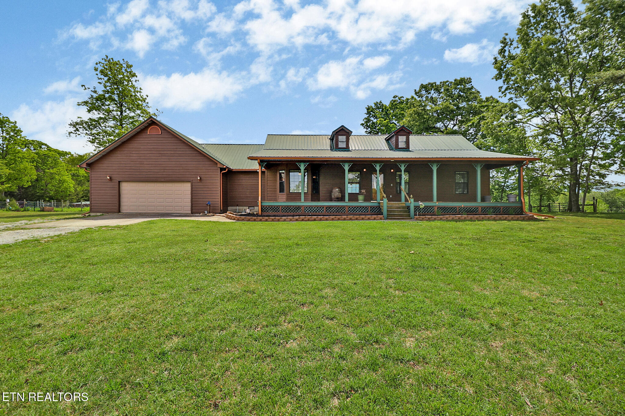 8429 S Highway 127 Crossville TN 38572