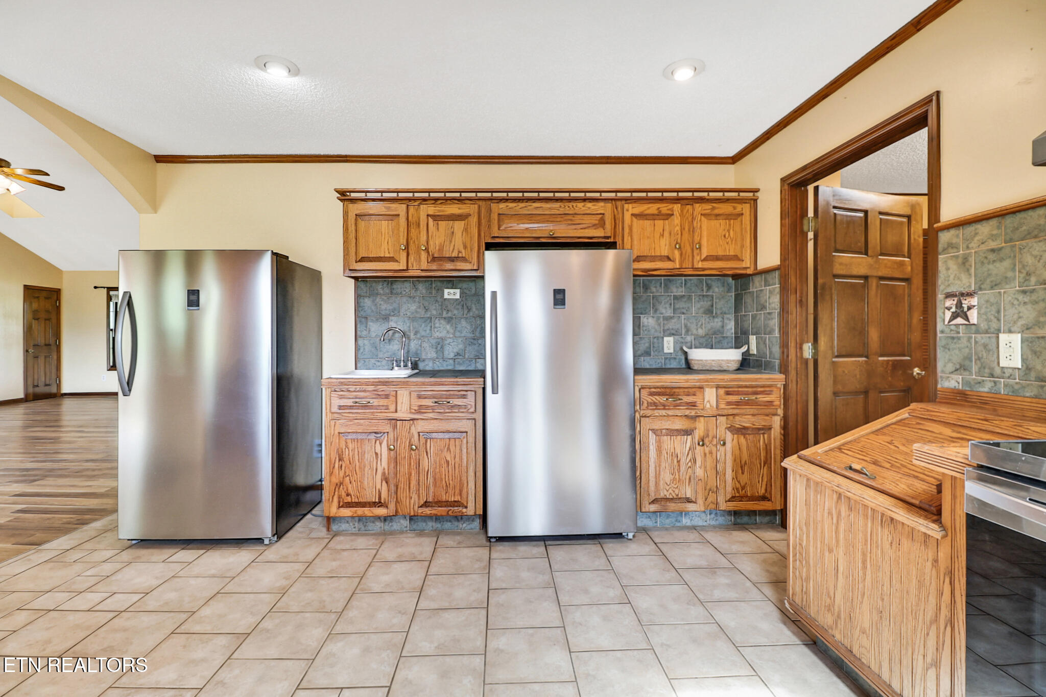8429 S Highway 127 Crossville TN 38572