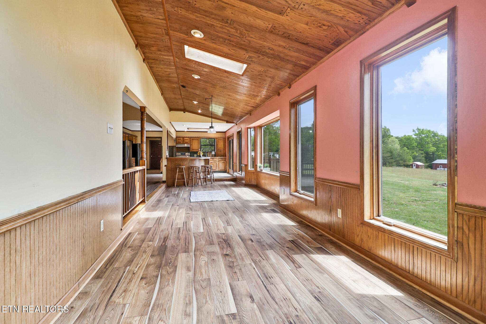 8429 S Highway 127 Crossville TN 38572