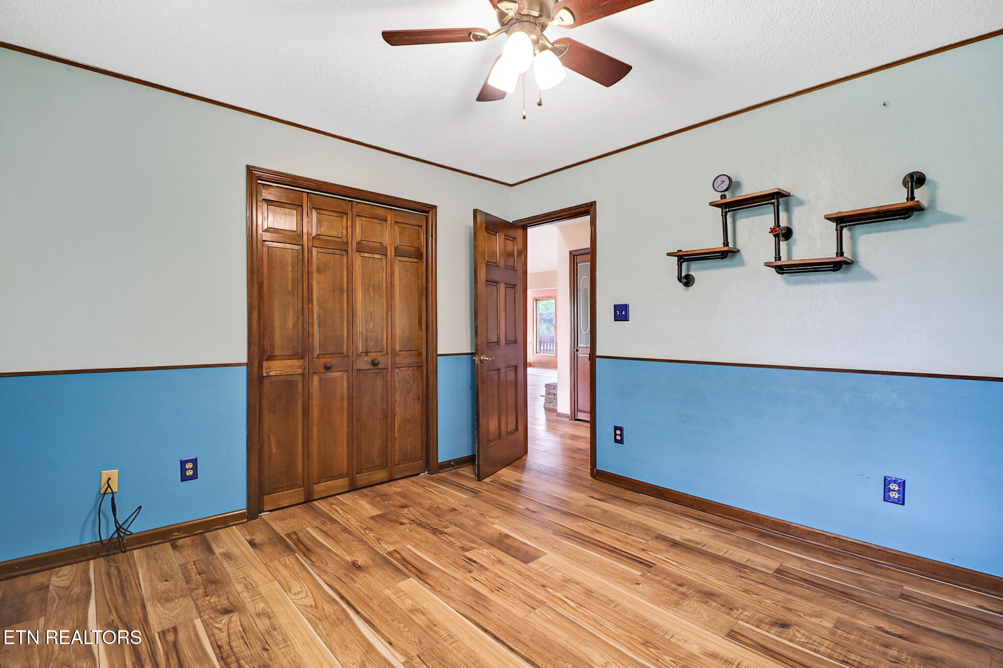 8429 S Highway 127 Crossville TN 38572