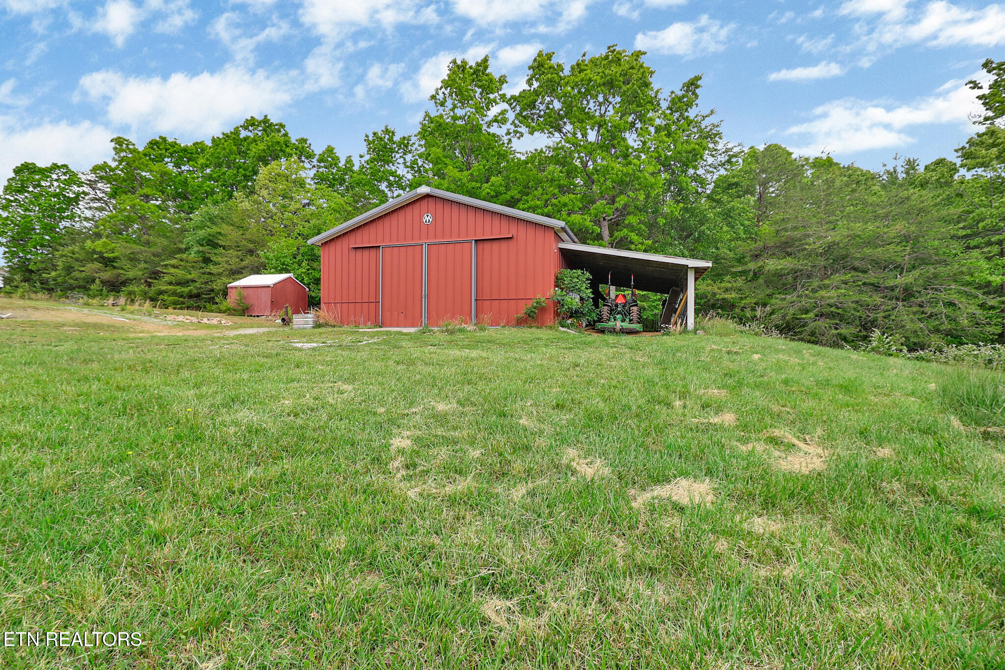 8429 S Highway 127 Crossville TN 38572
