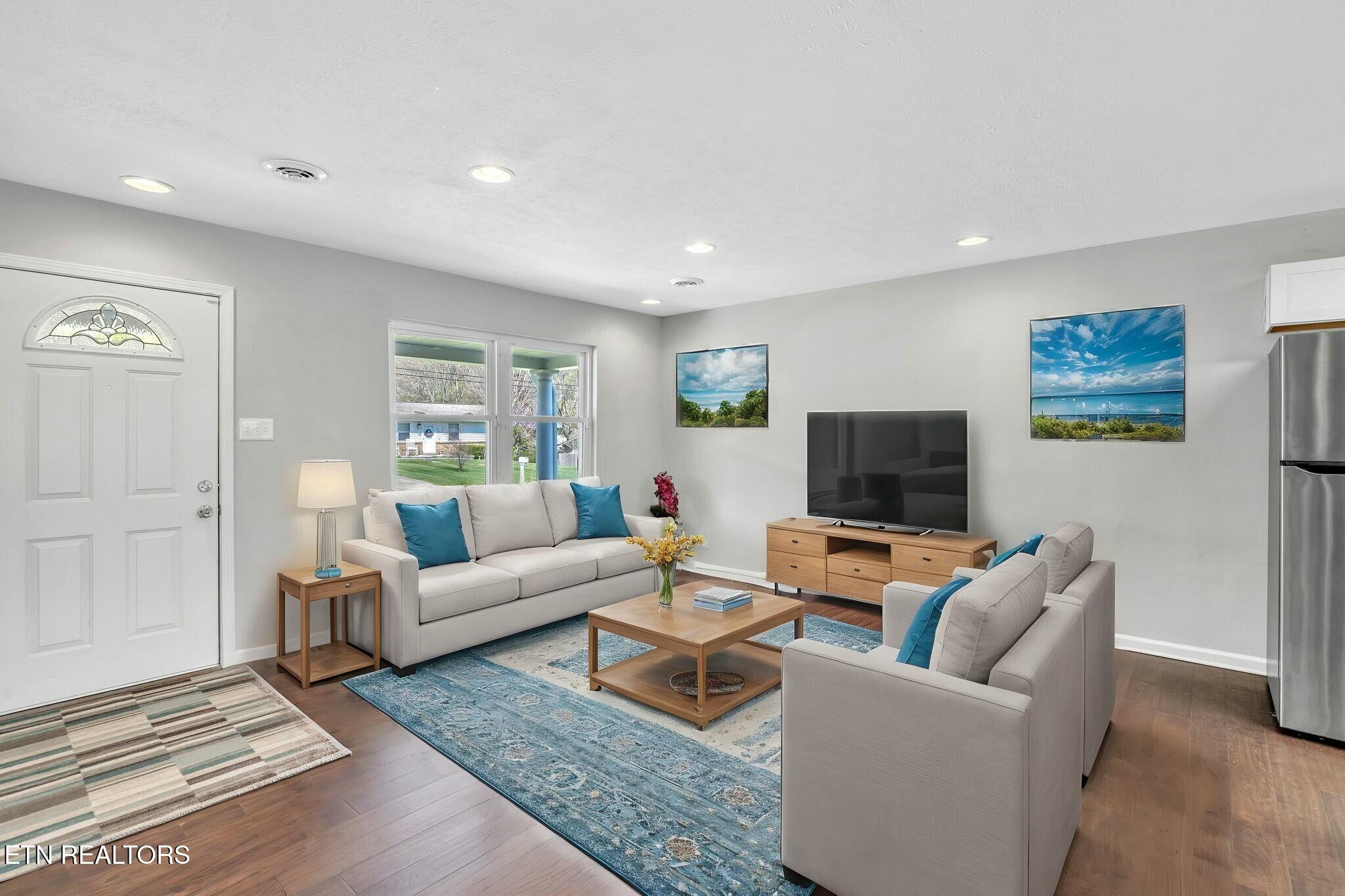 6553 E Garwood Circle Knoxville TN 37918