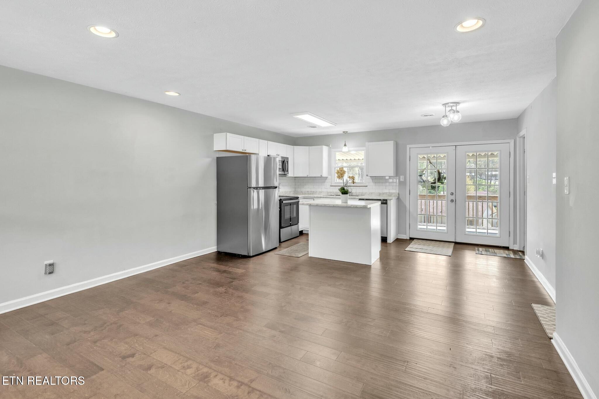 6553 E Garwood Circle Knoxville TN 37918