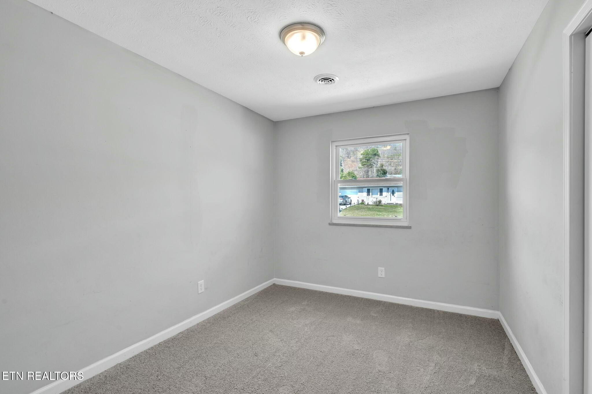 6553 E Garwood Circle Knoxville TN 37918