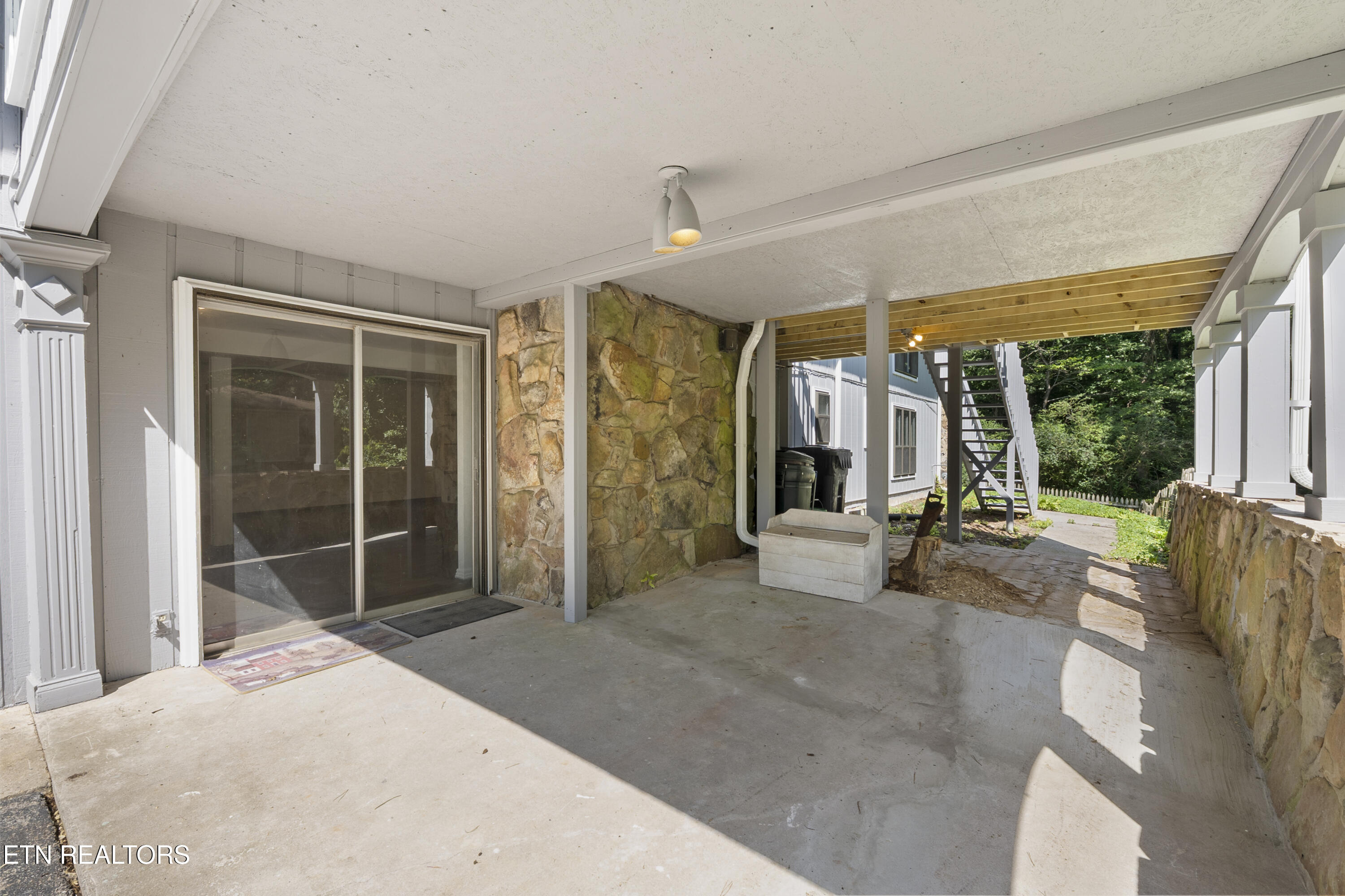8129 NW Ainsworth Drive Knoxville TN 37909
