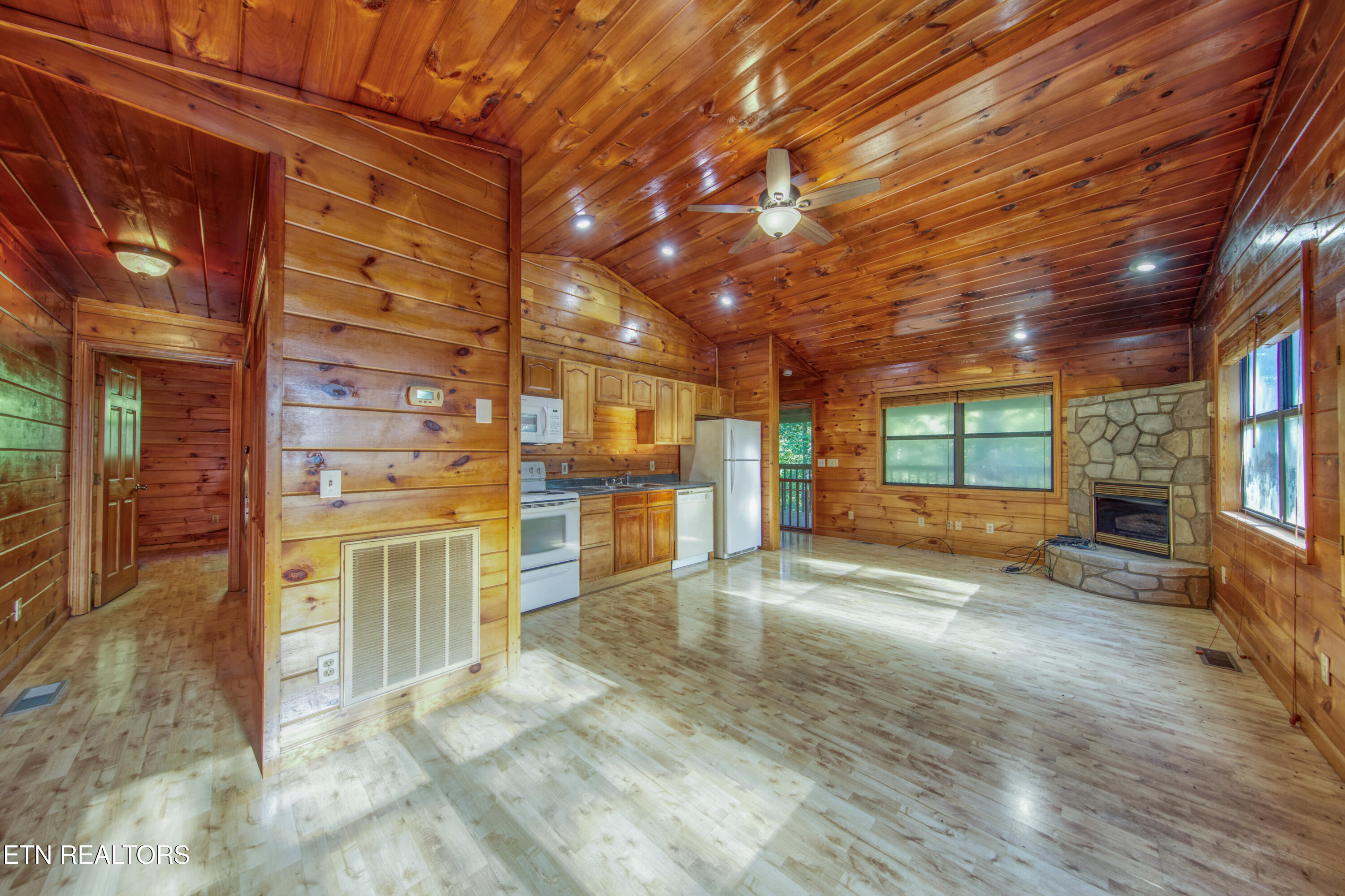 1330 Wild Turkey Way Sevierville TN 37876