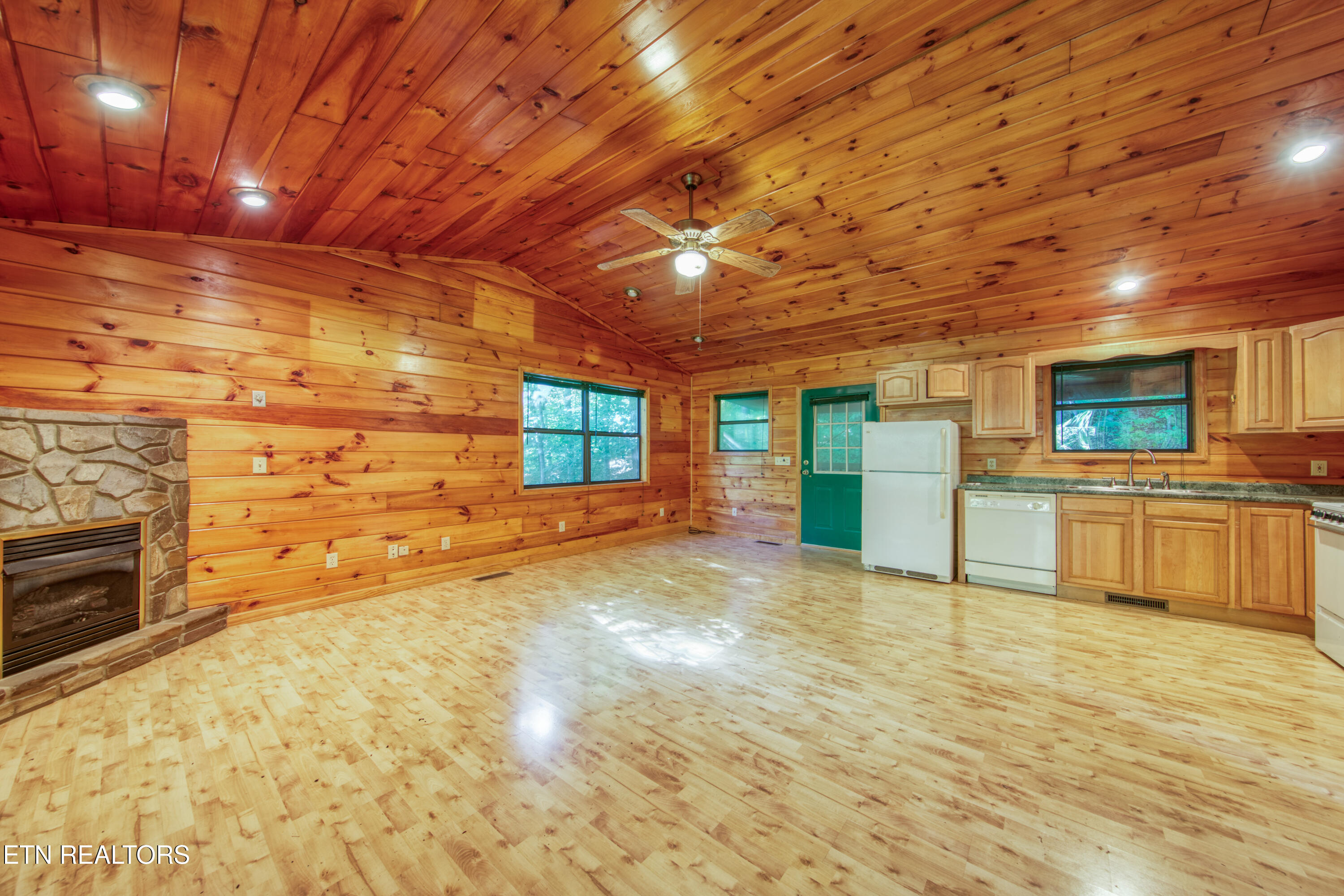 1330 Wild Turkey Way Sevierville TN 37876