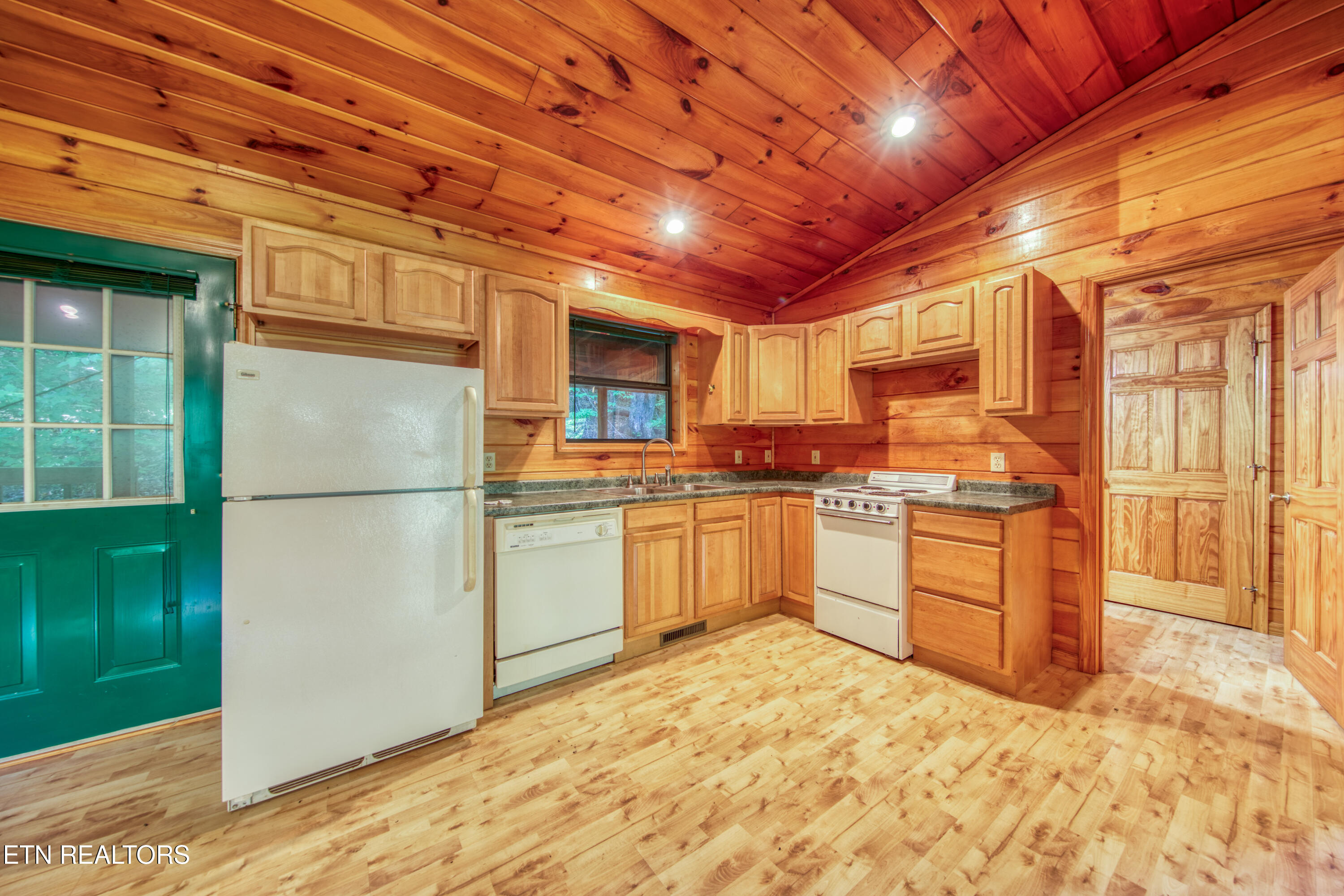 1330 Wild Turkey Way Sevierville TN 37876