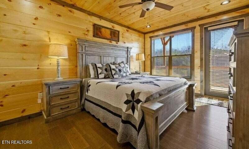 4521 Shangrila Way Sevierville TN 37876