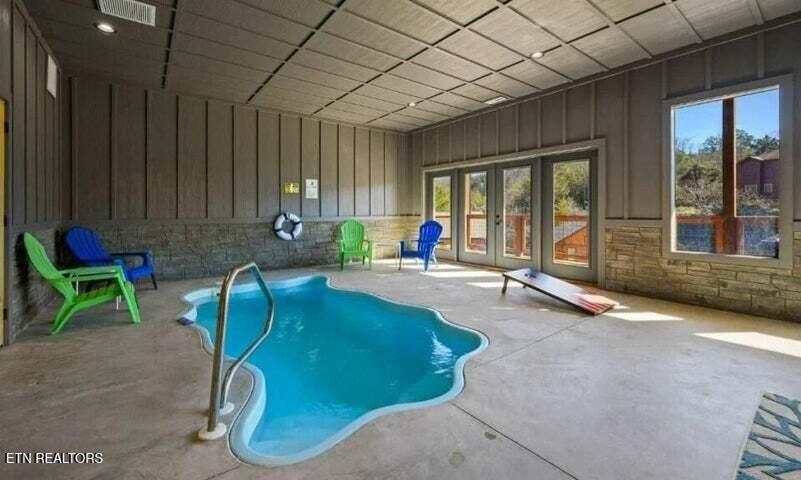4521 Shangrila Way Sevierville TN 37876