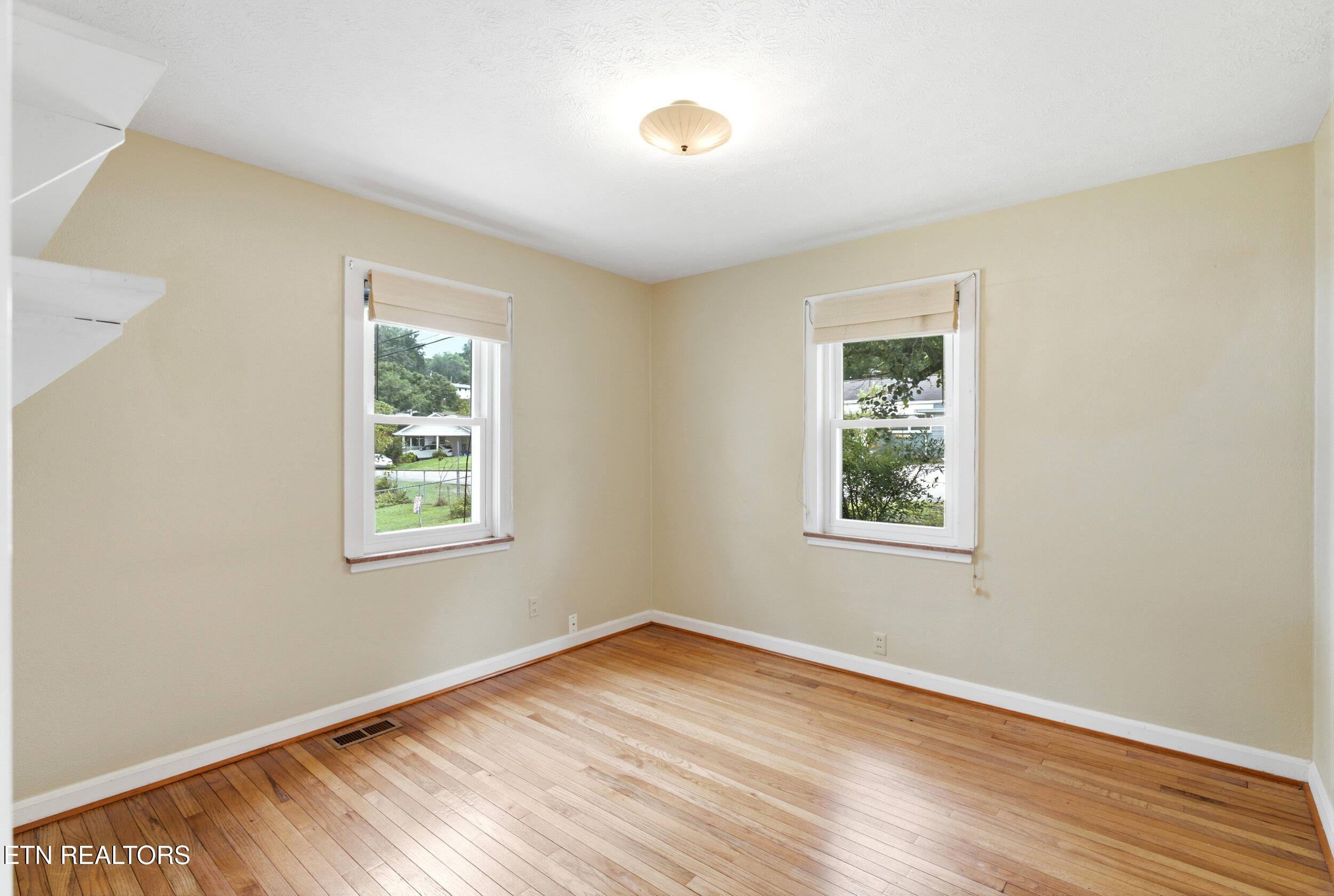 121 Salem Road Oak Ridge TN 37830