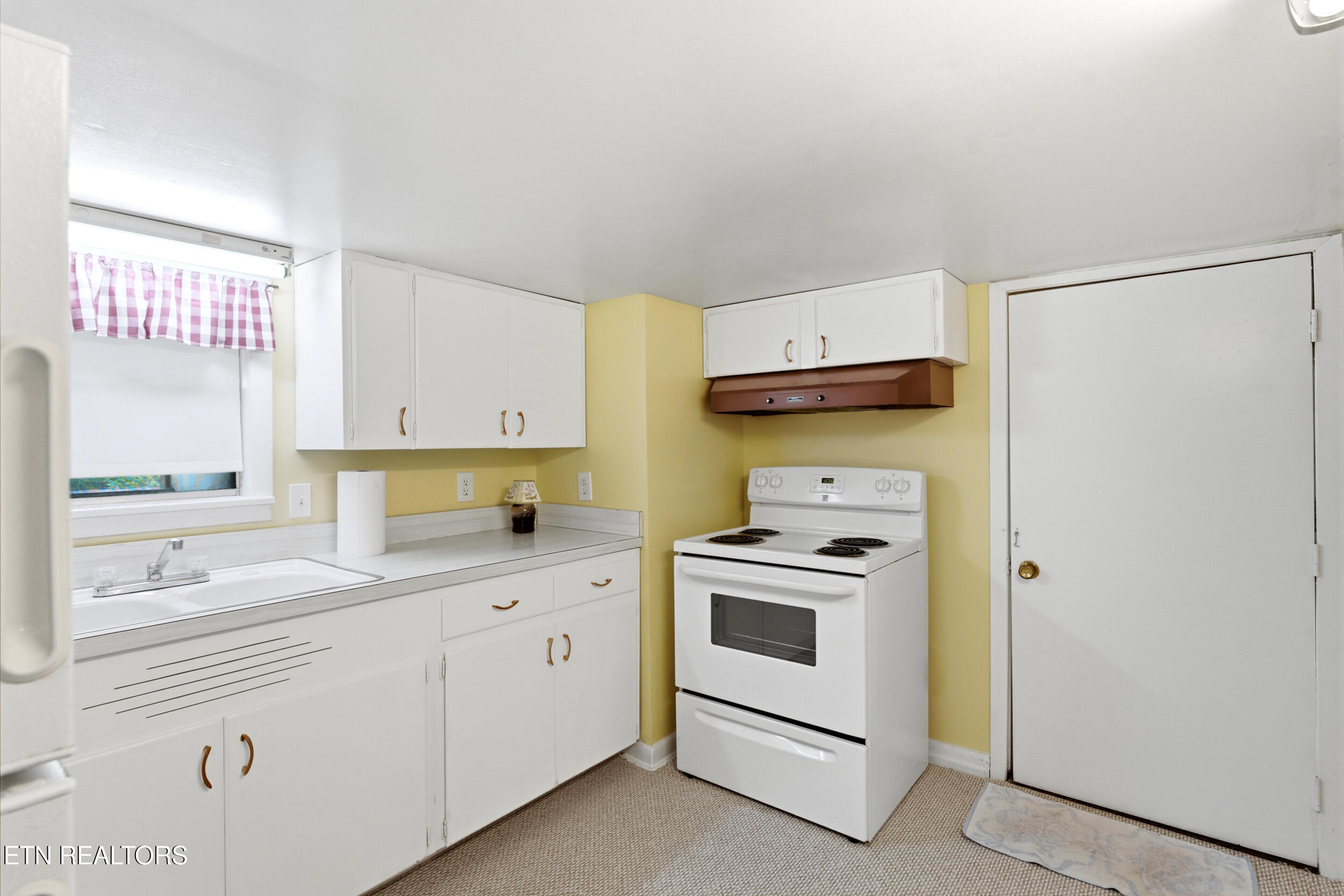 121 Salem Road Oak Ridge TN 37830
